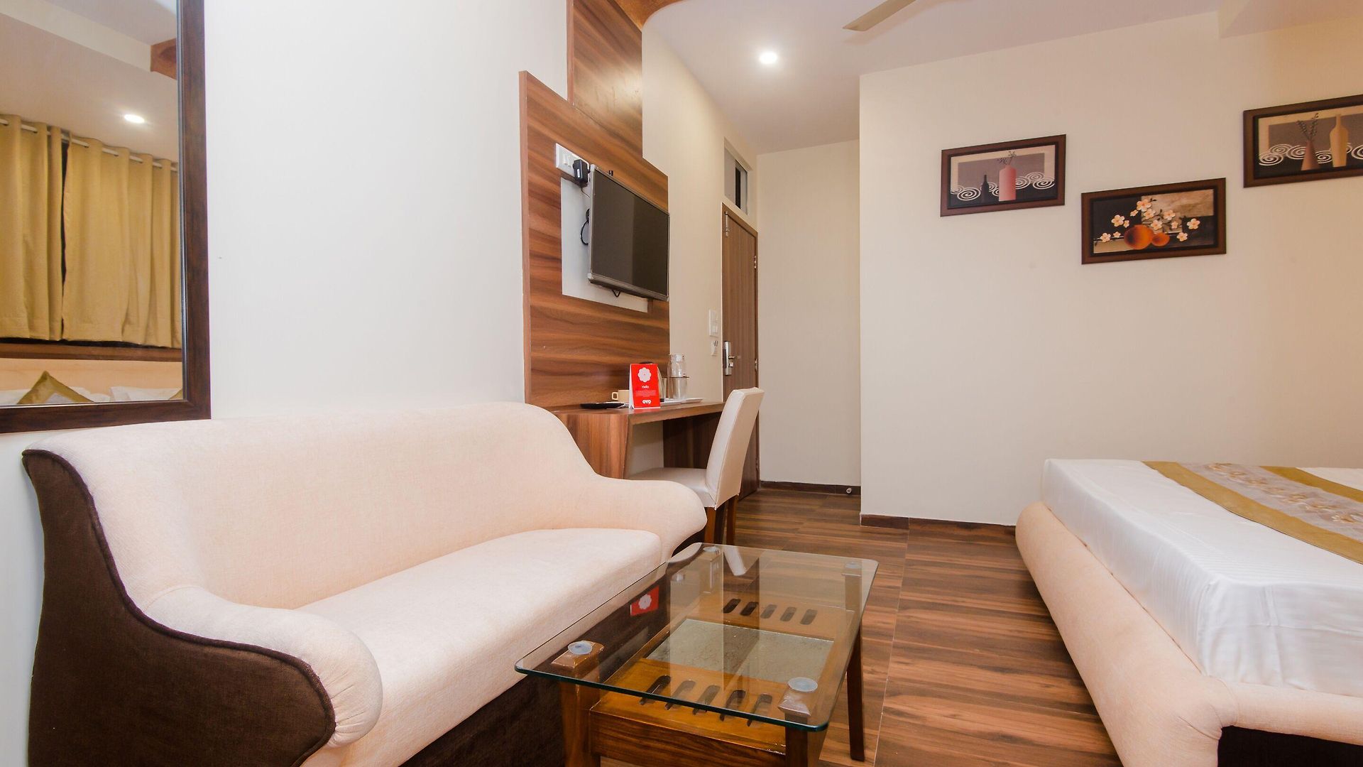 Fabhotel Axis International - Nr International Airport Mumbai