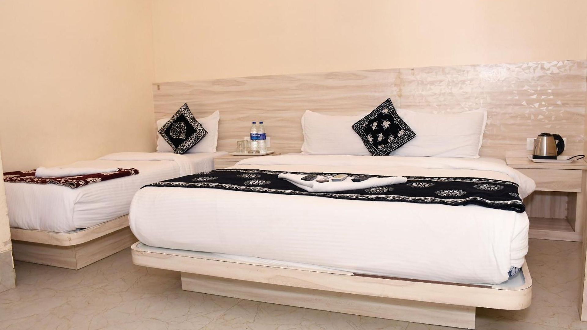 Kiwi International,hotel,mumbai Hotel Mumbai