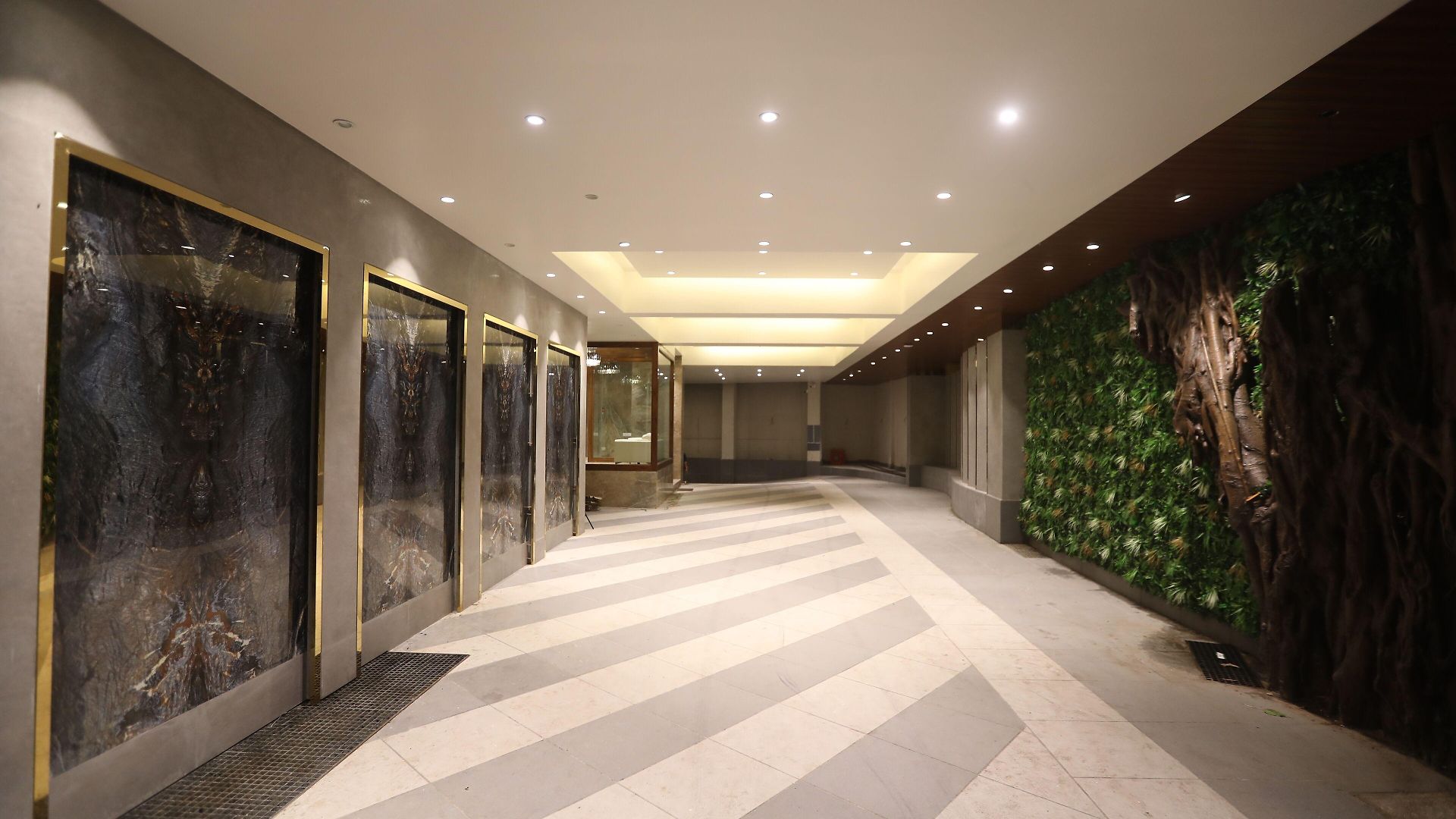 Cliffton 4* Mumbai