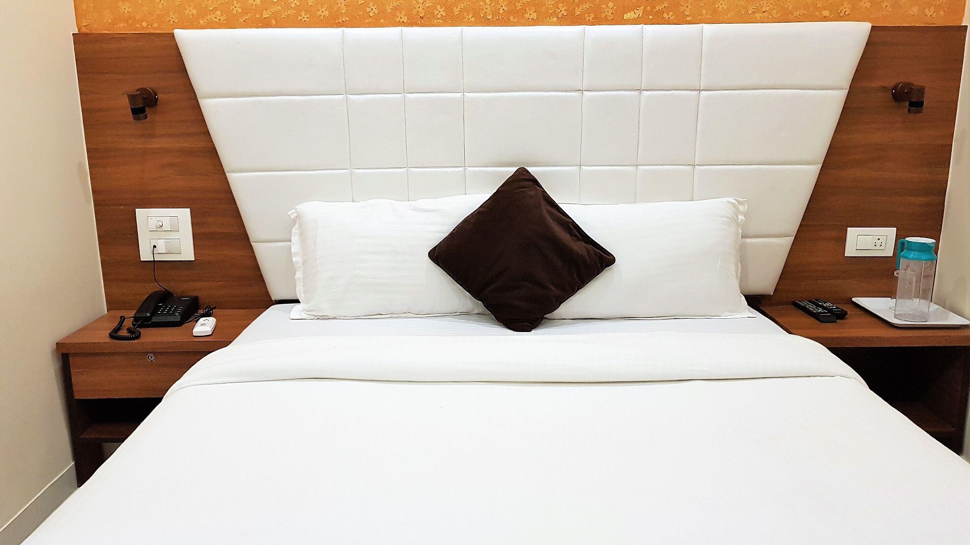 Hotel Hexa Royal Elite