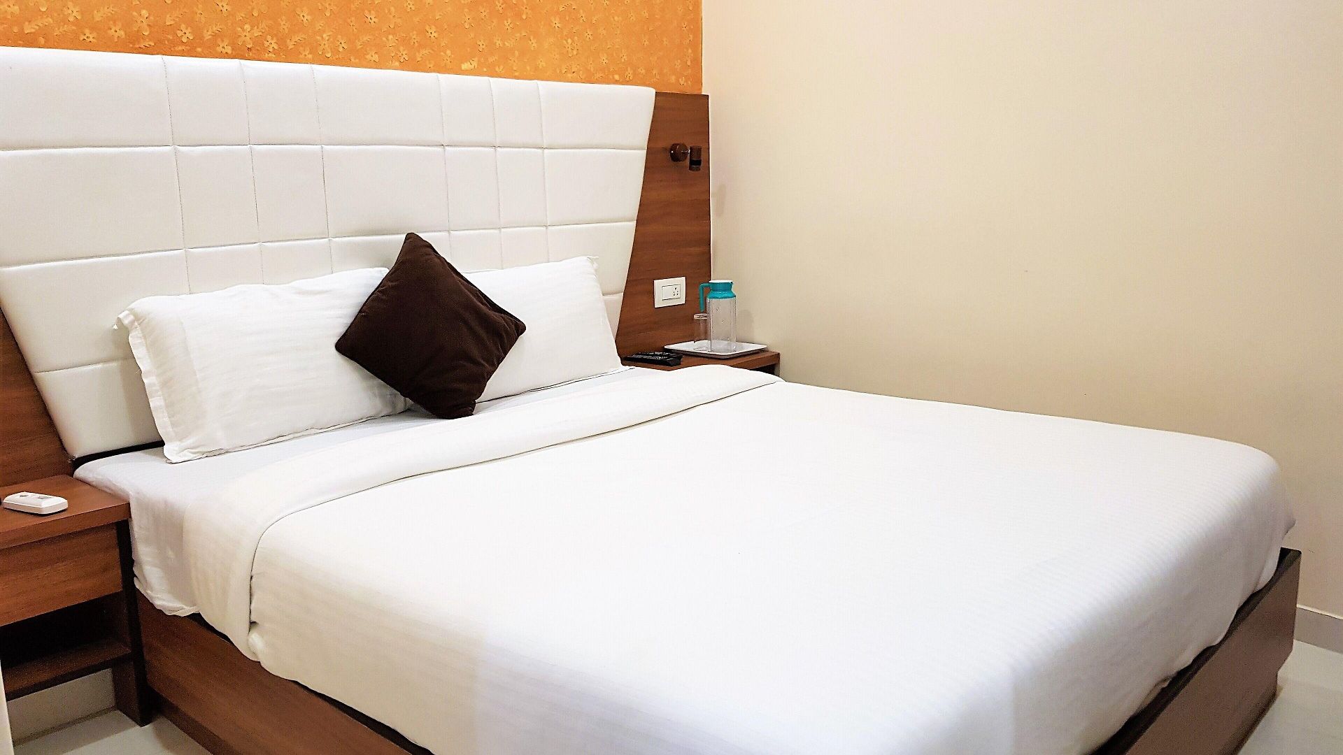 Hexa Royal Elite Hotel