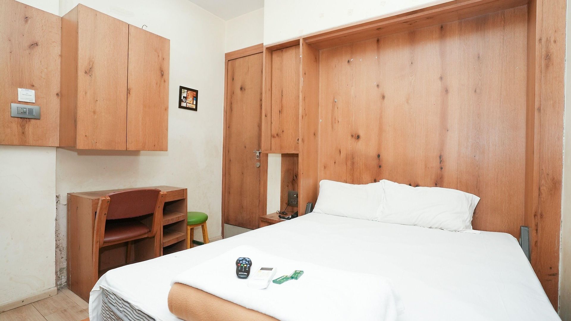 Hotel Elegance Nx Mumbai