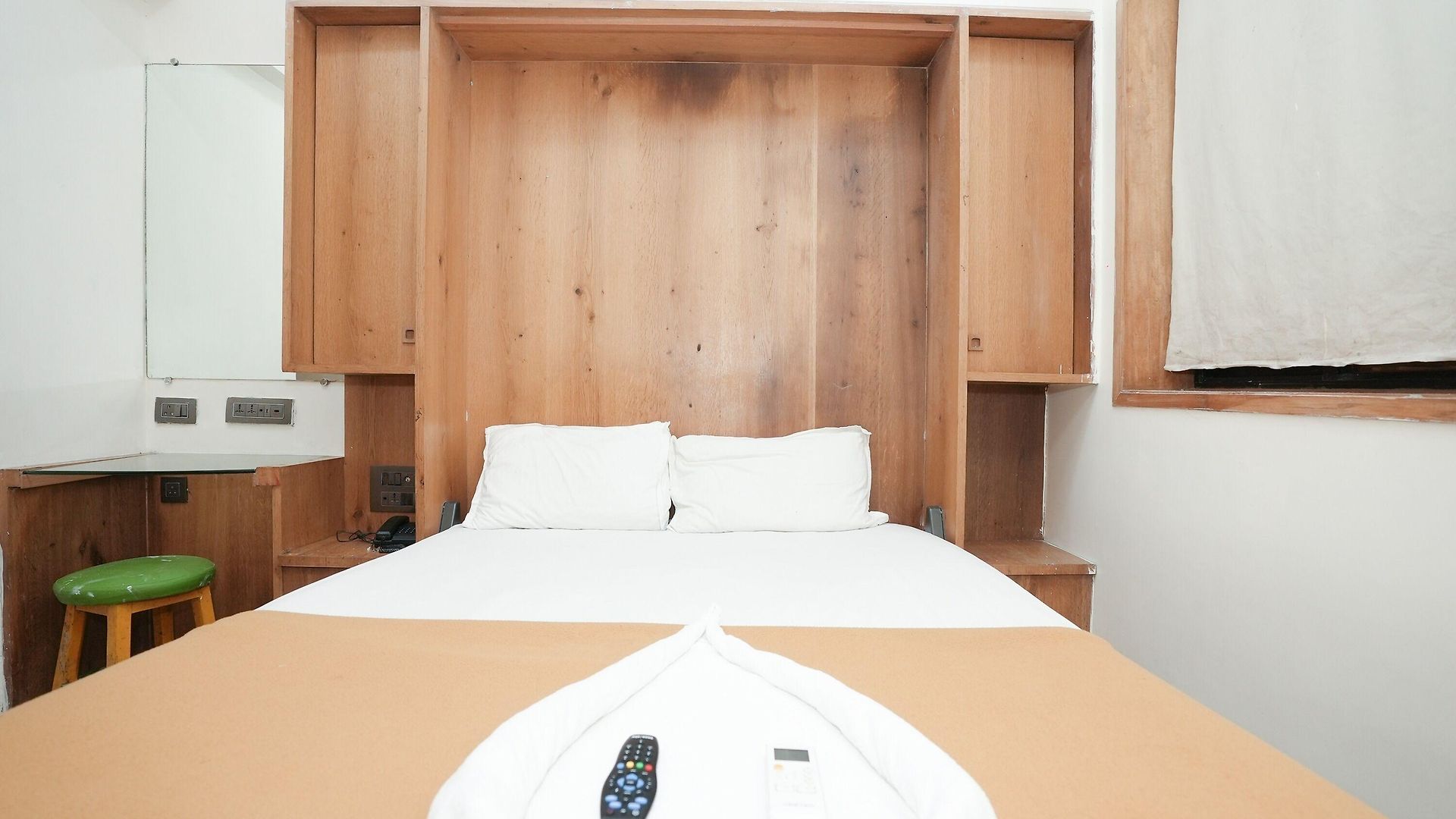 Elegance Nx Hotel