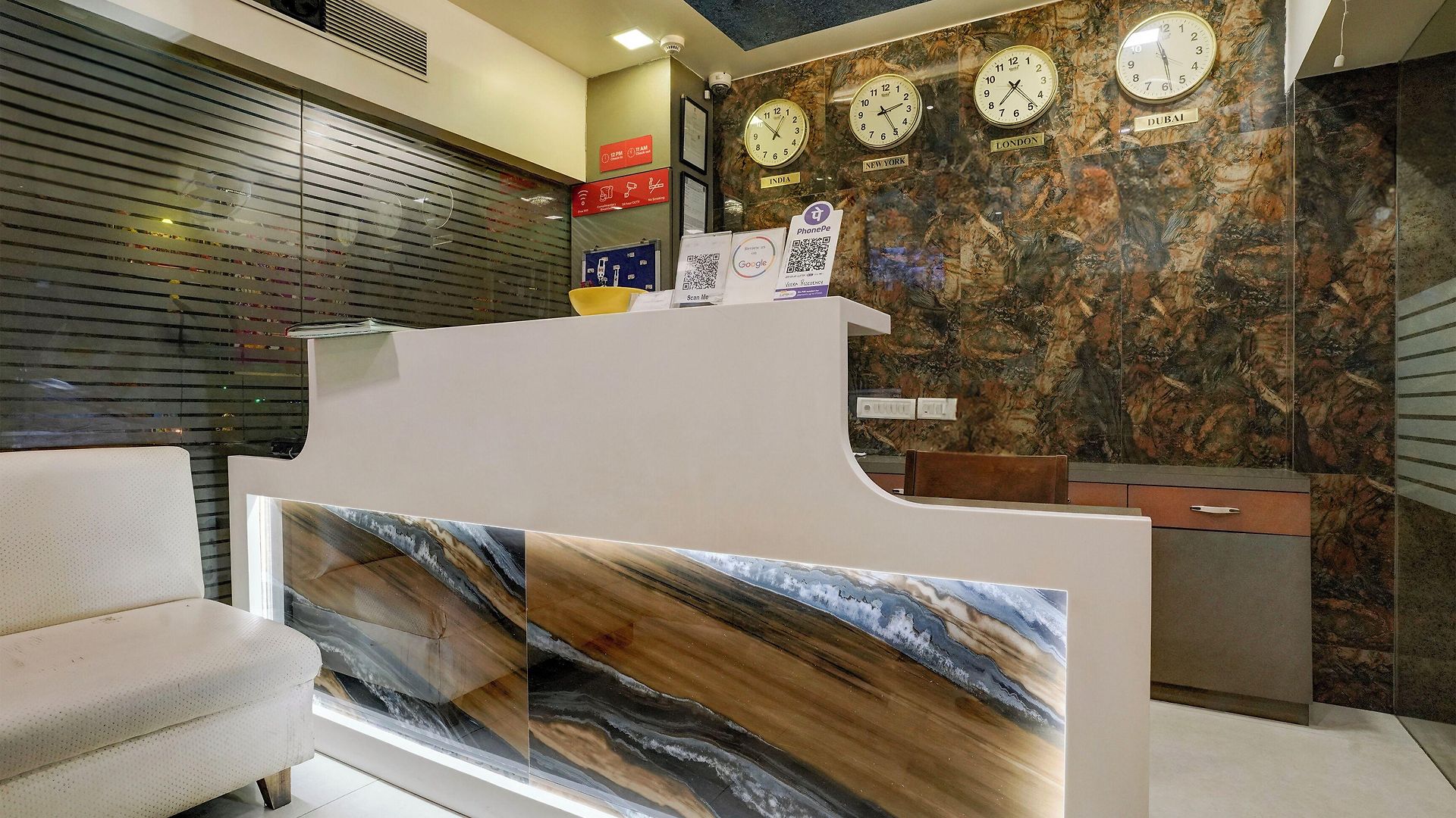 Fabhotel Veera Residency - Nr Airport Hotel