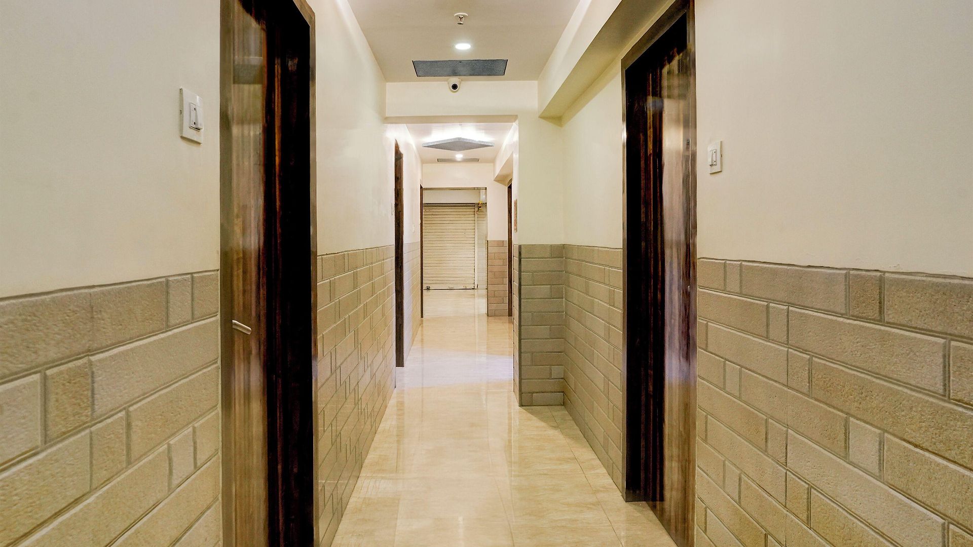 Fabhotel Veera Residency - Nr Airport Hotel Mumbai