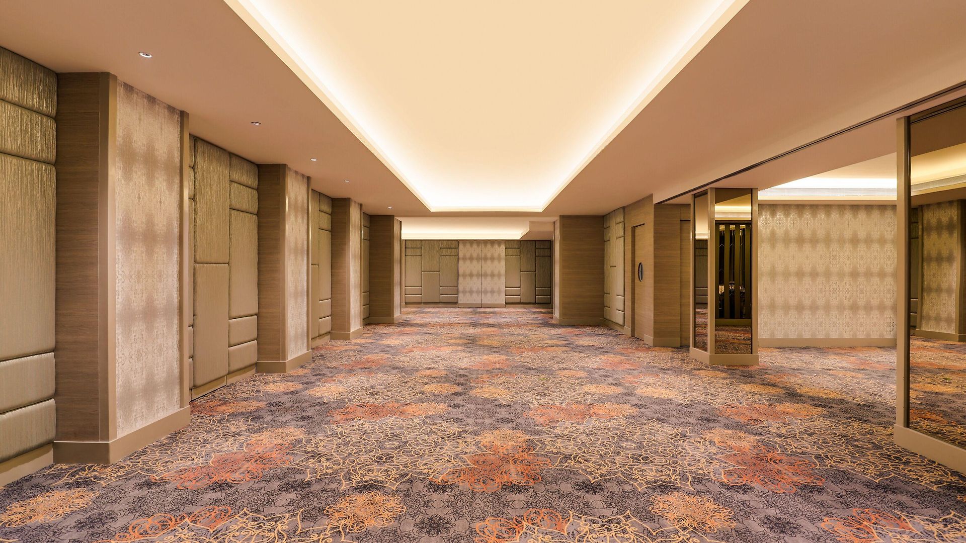 Lemon Tree Premier, Malad, Hotel 4*