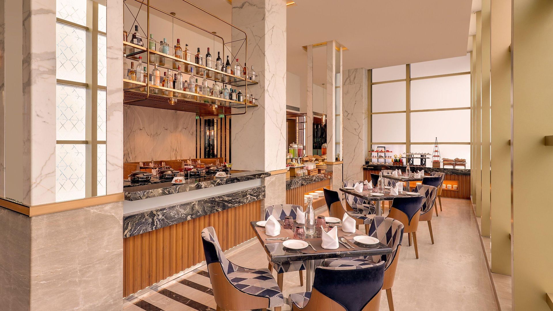 Hotel Lemon Tree Premier, Malad,
