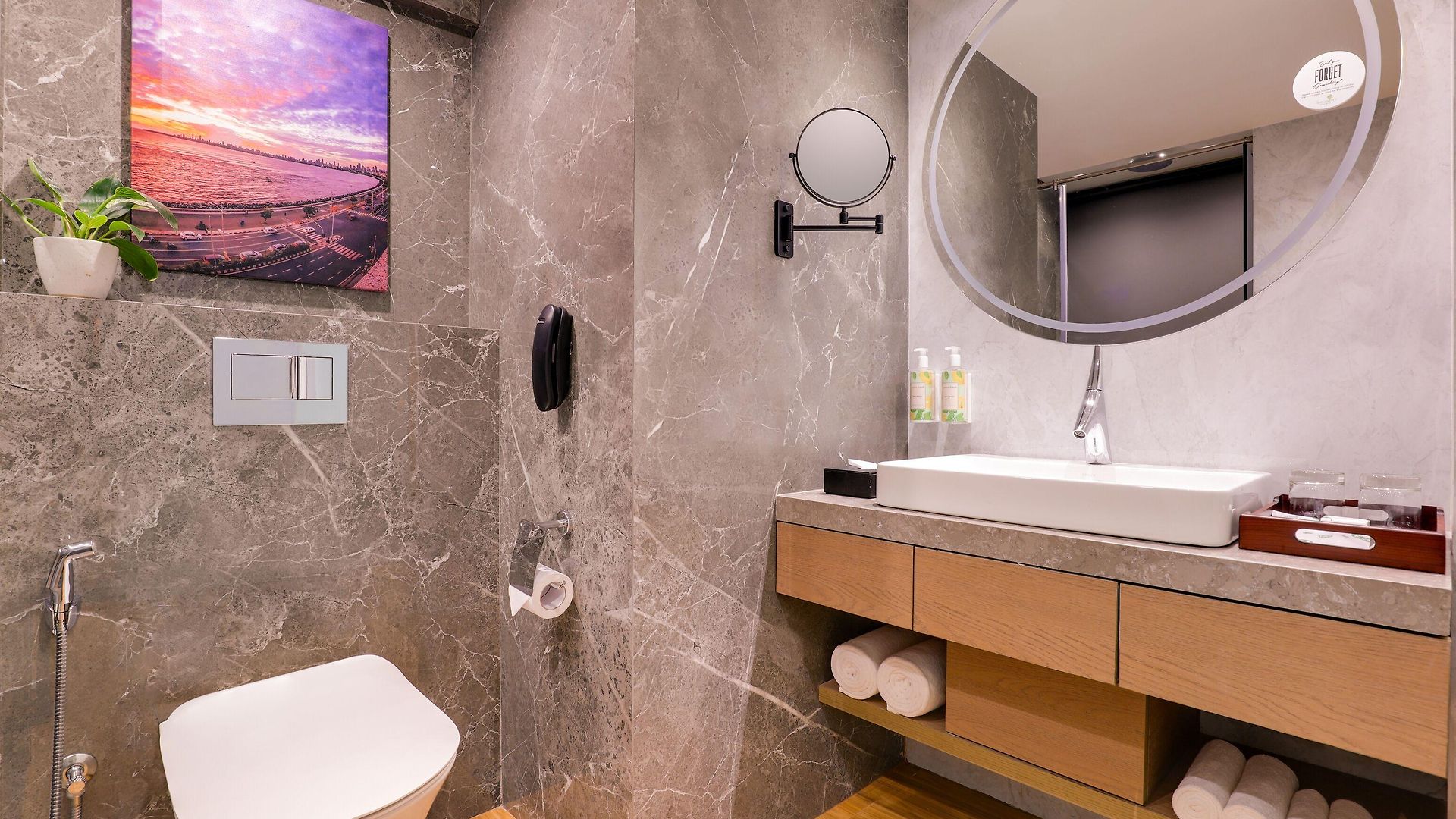 Lemon Tree Premier, Malad, Hotel 4*