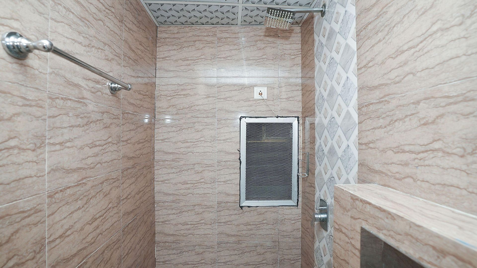 Royal Aqua Hotel Mumbai