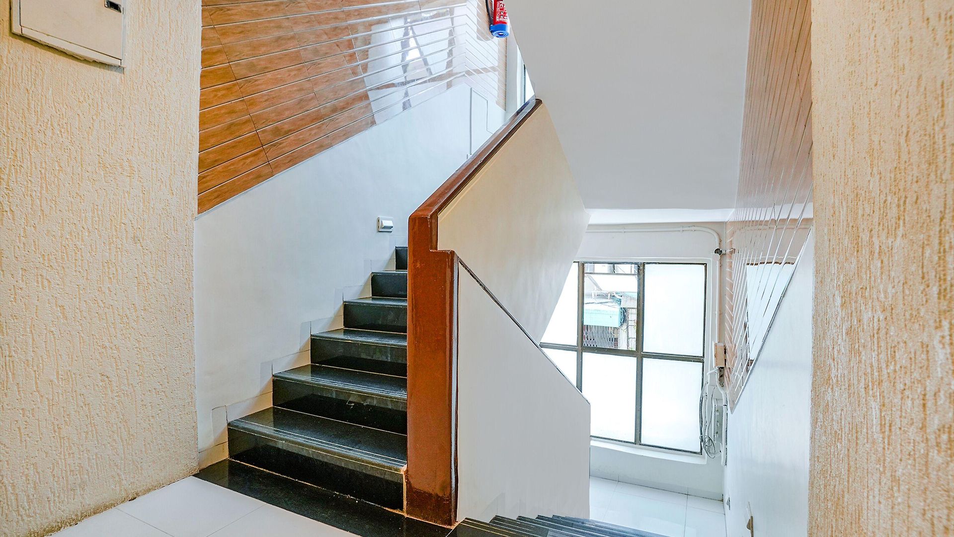 Fabhotel Bindra Elite