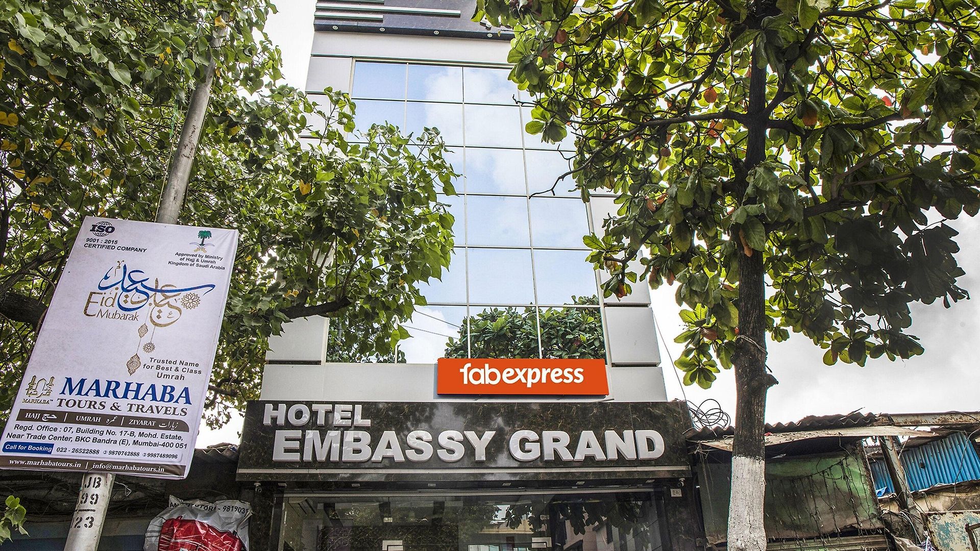 Fabhotel Embassy Grand 3*