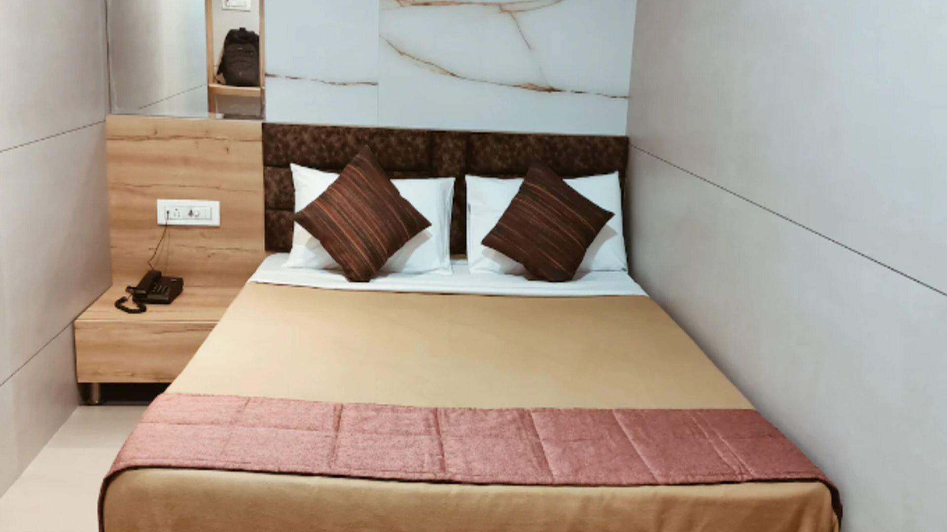 Hotel Prasad Nx Mumbai