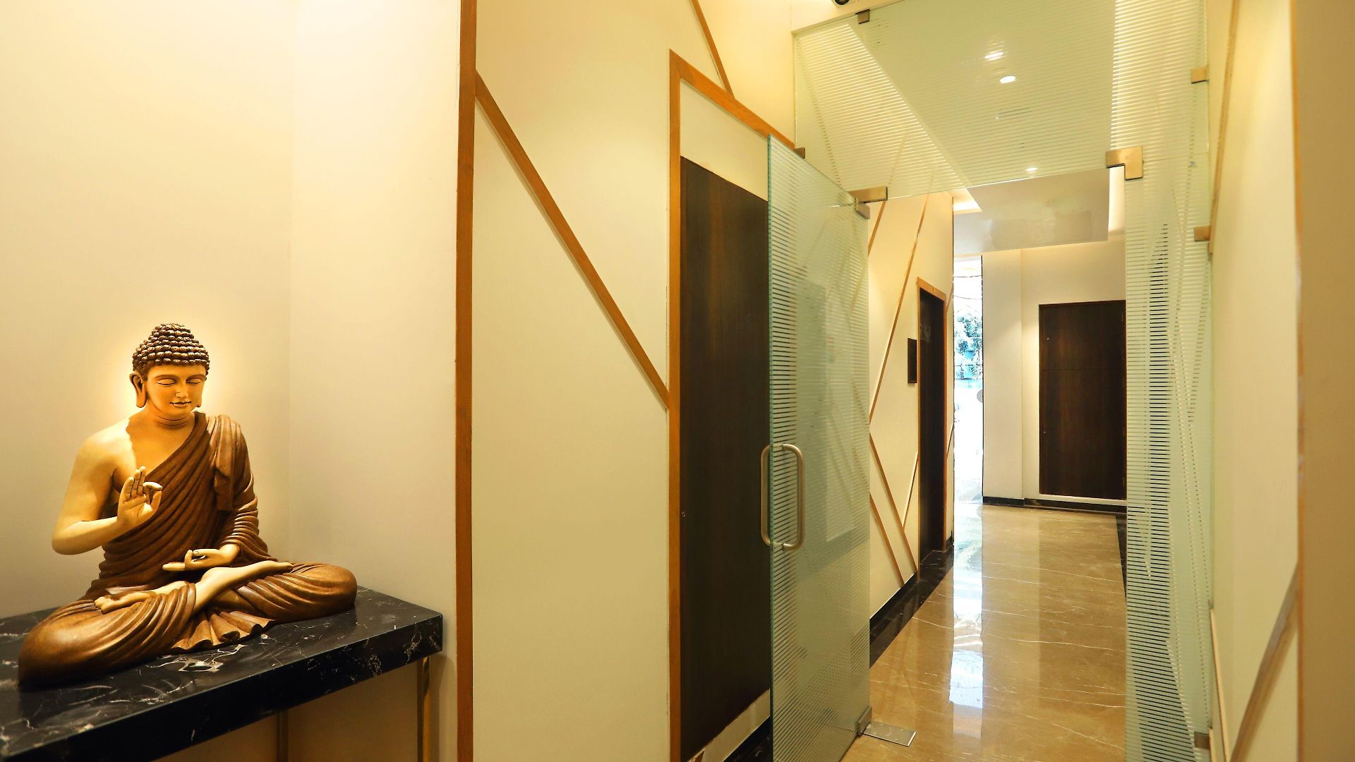 Hotel Aralia - A Business Hotel, Midc Andheri East 3*