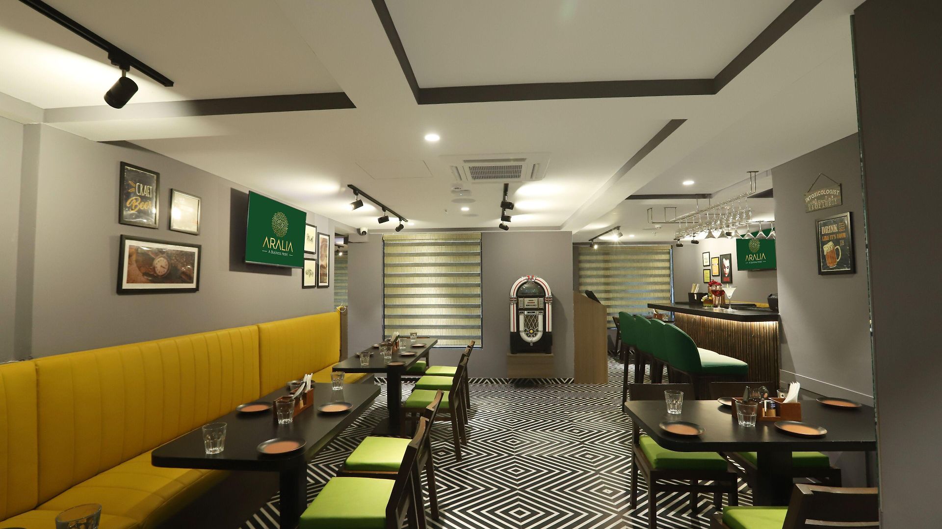 Aralia - A Business Hotel, Midc Andheri East Hotel