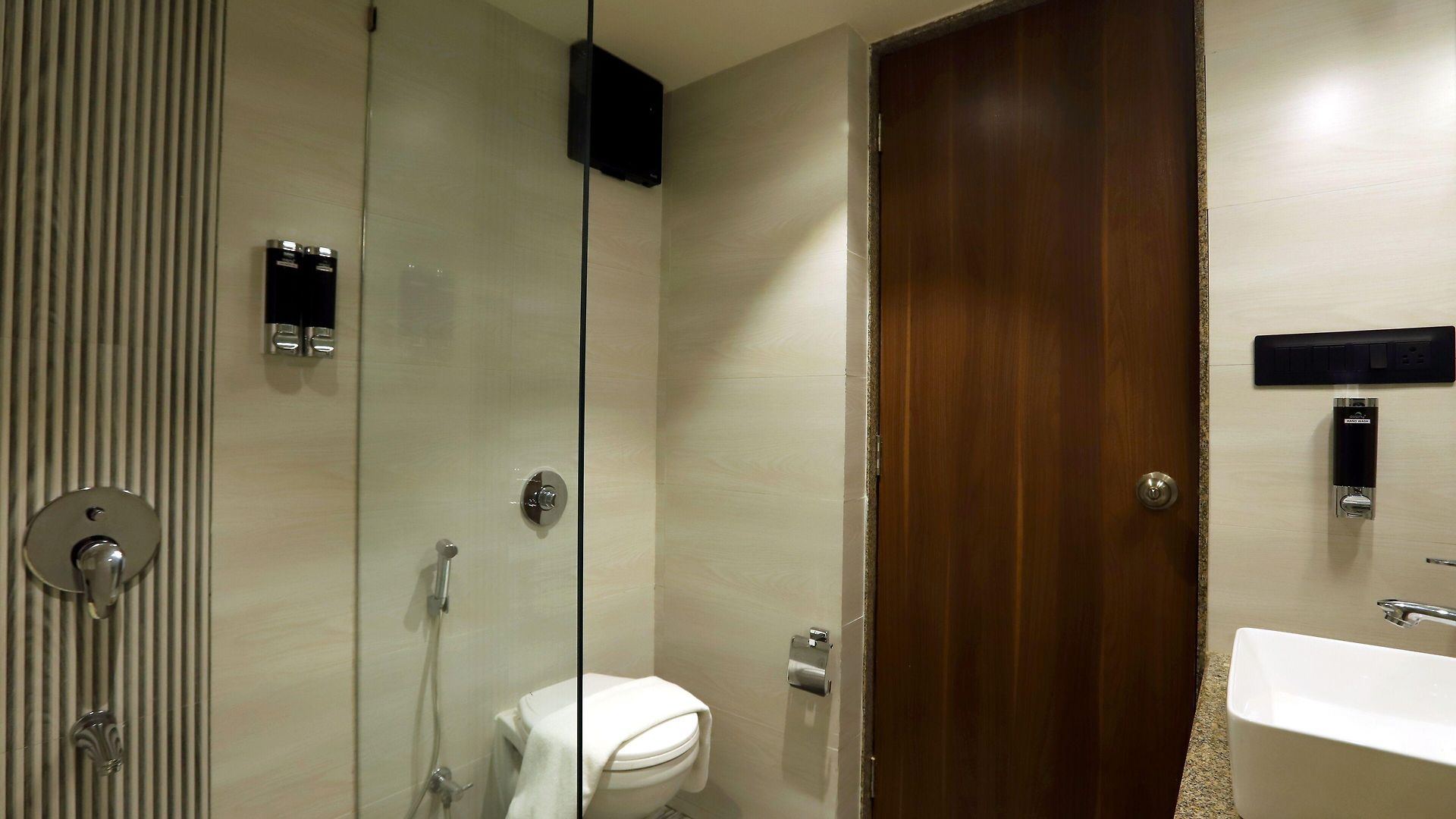Hotel Aralia - A Business Hotel, Midc Andheri East