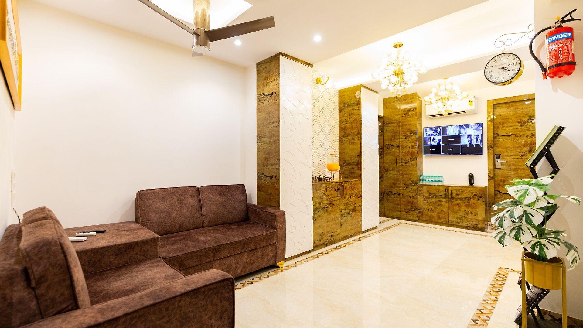 Larmont Luxury Hotel Mumbai