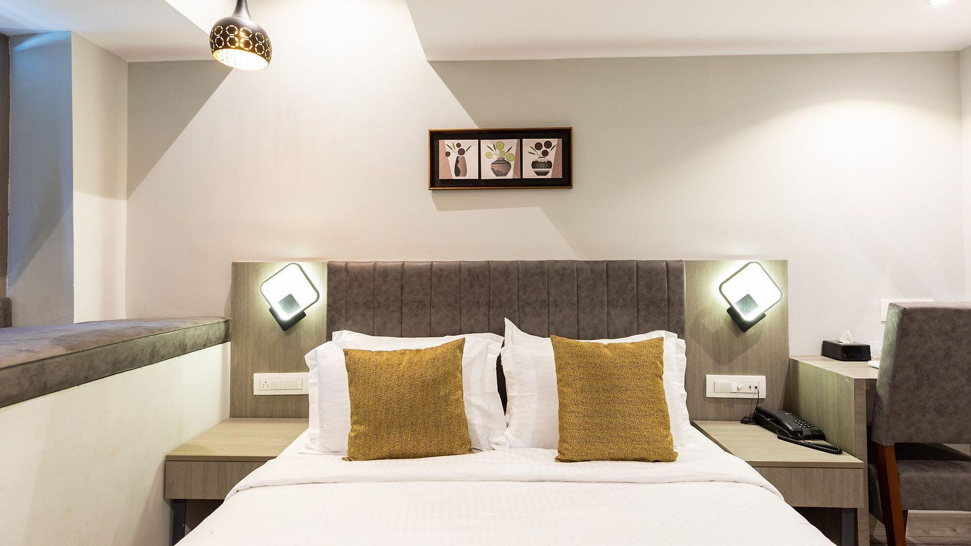 Larmont Luxury
