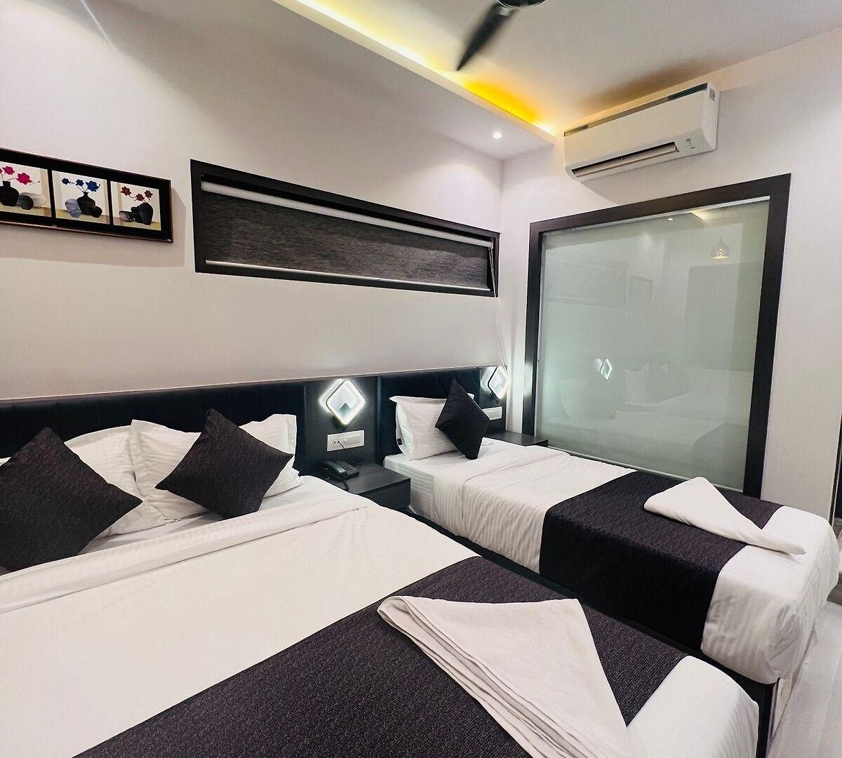 Larmont Luxury Hotel Mumbai