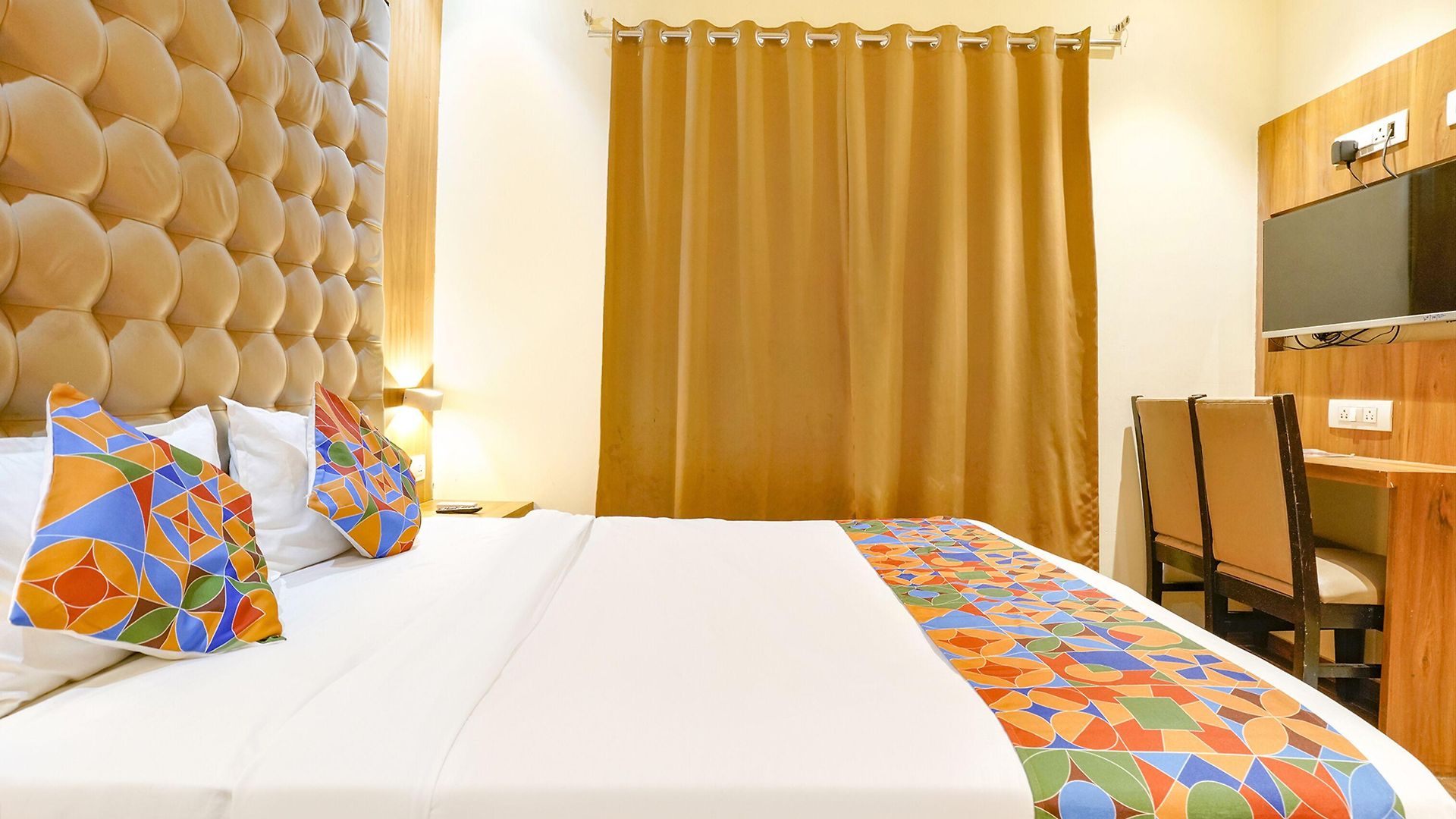 Hotel Fabhotel Cozy - Nr International Airport