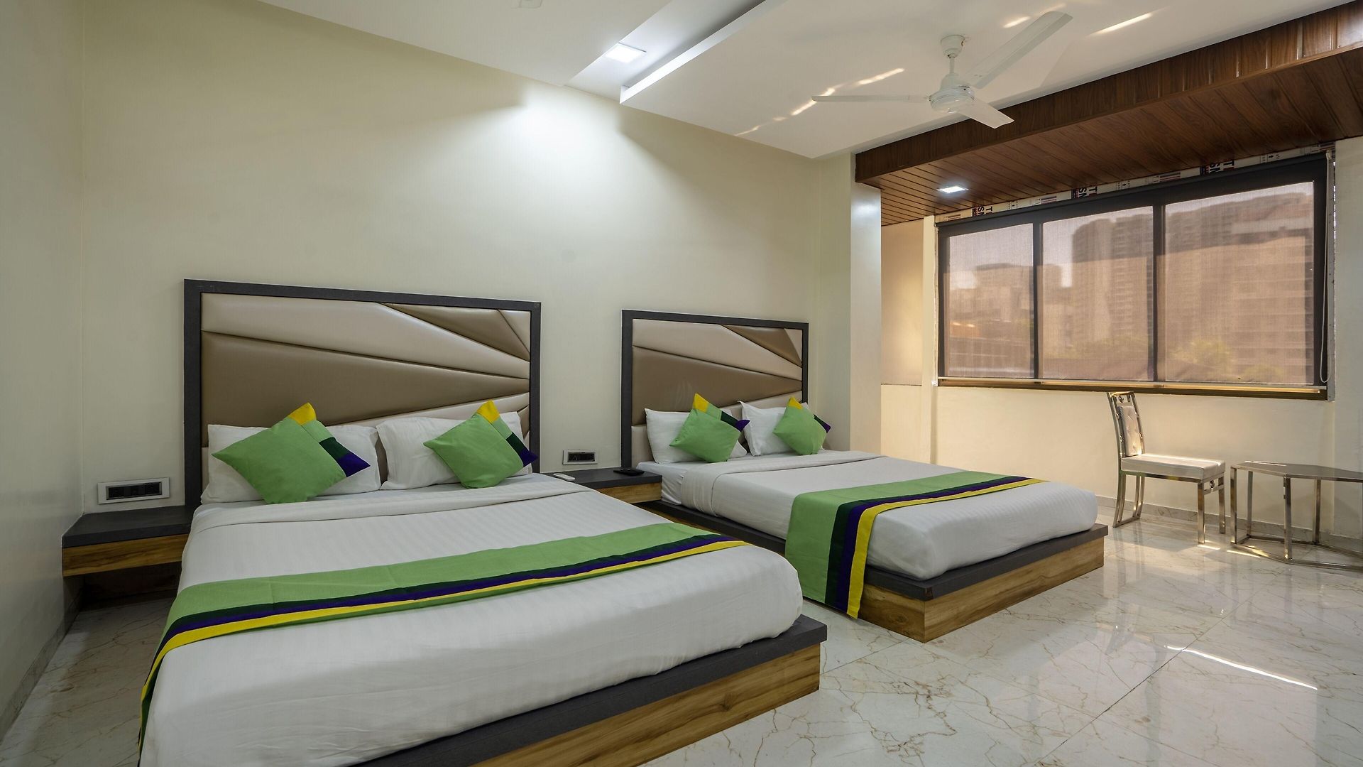 Hotel Treebo Zaid International Powai 3*