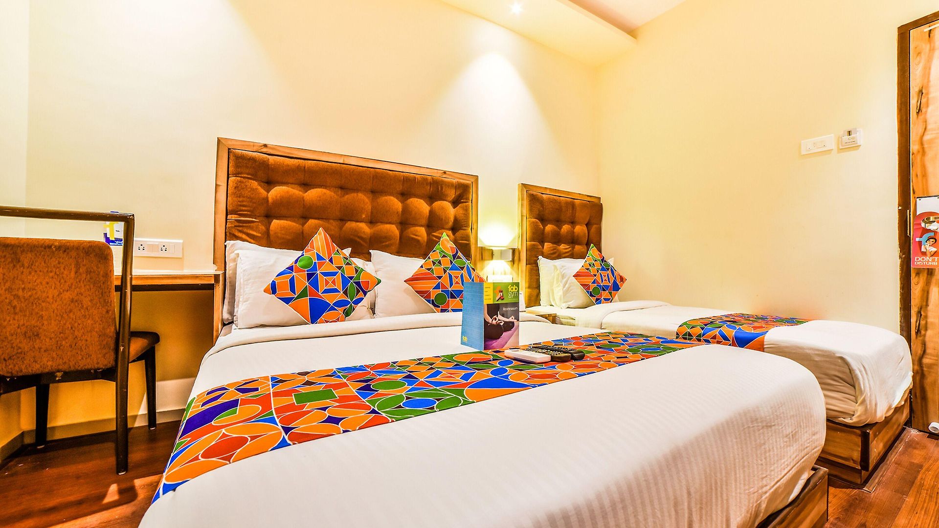 Fabhotel Ascot International Ii Hotel