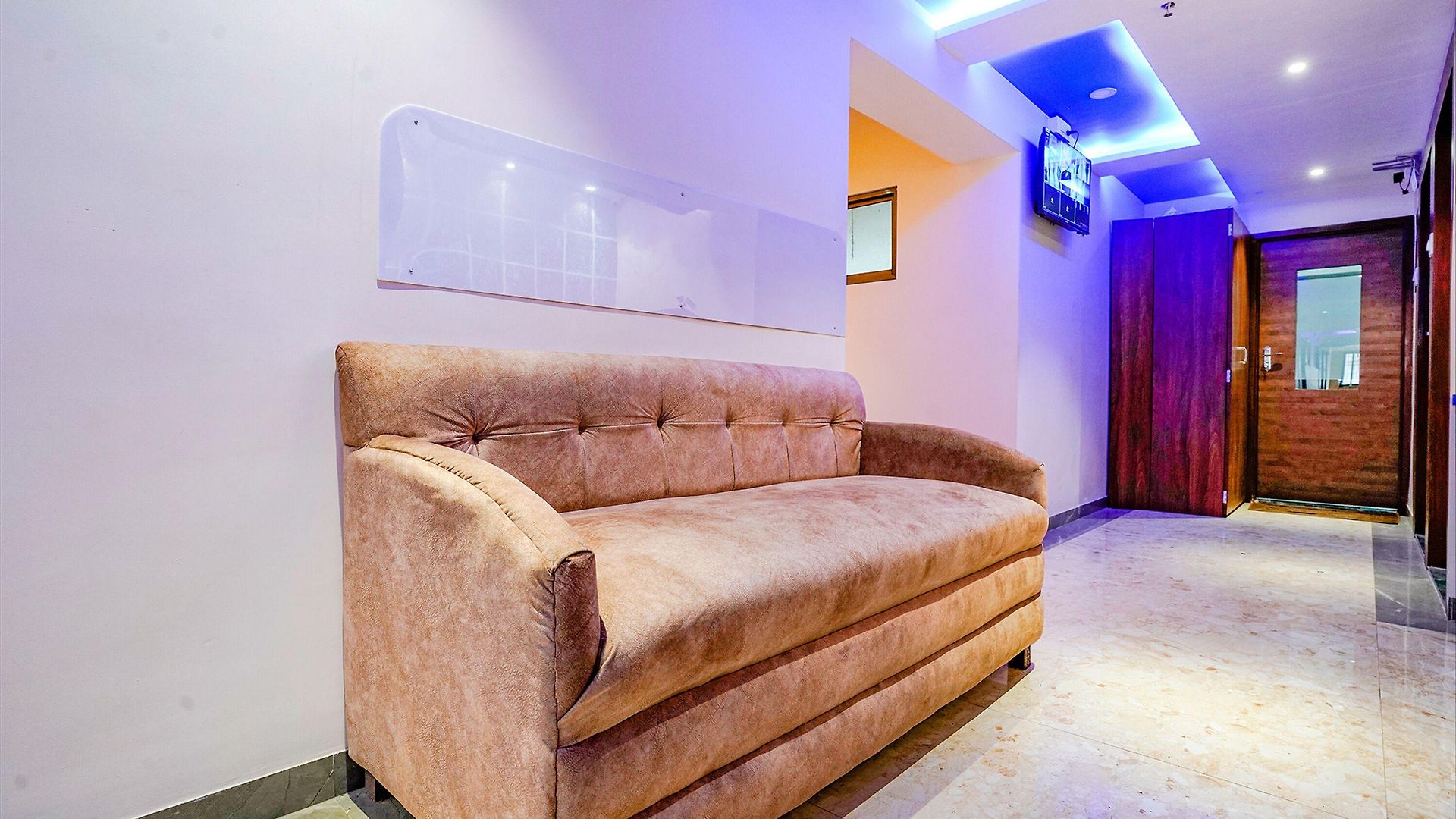 Hotel Fabexpress Alive - Nr Juhu 3*