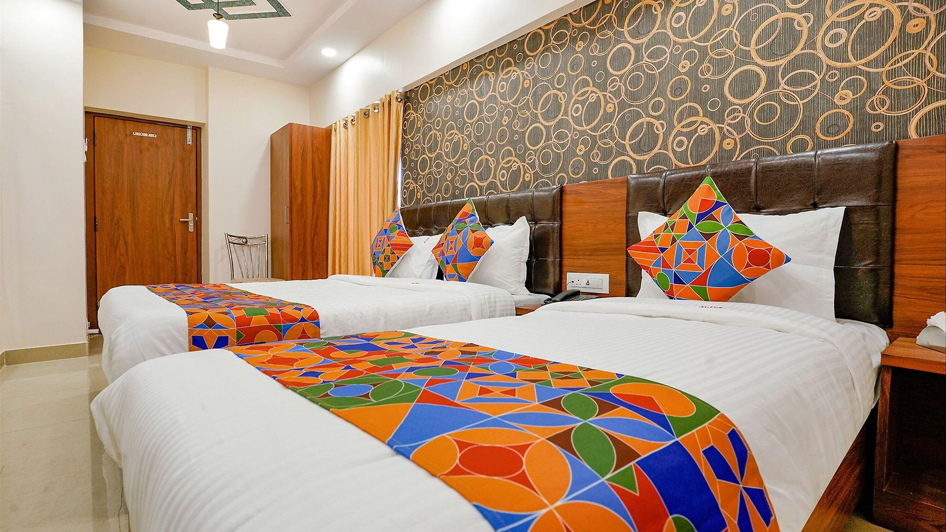 Hotel Fabexpress Alive - Nr Juhu Mumbai