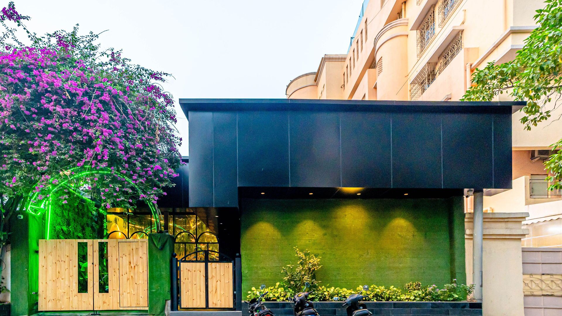 Treebo Express Hotel 3*