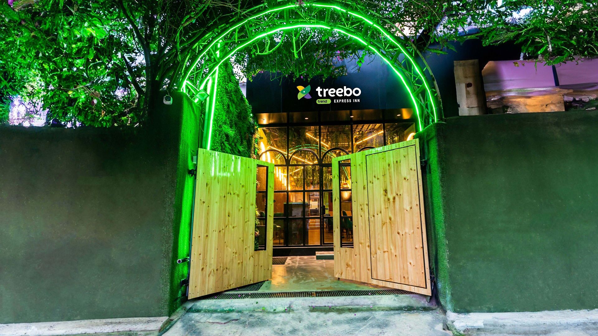 Treebo Express Hotel 3*