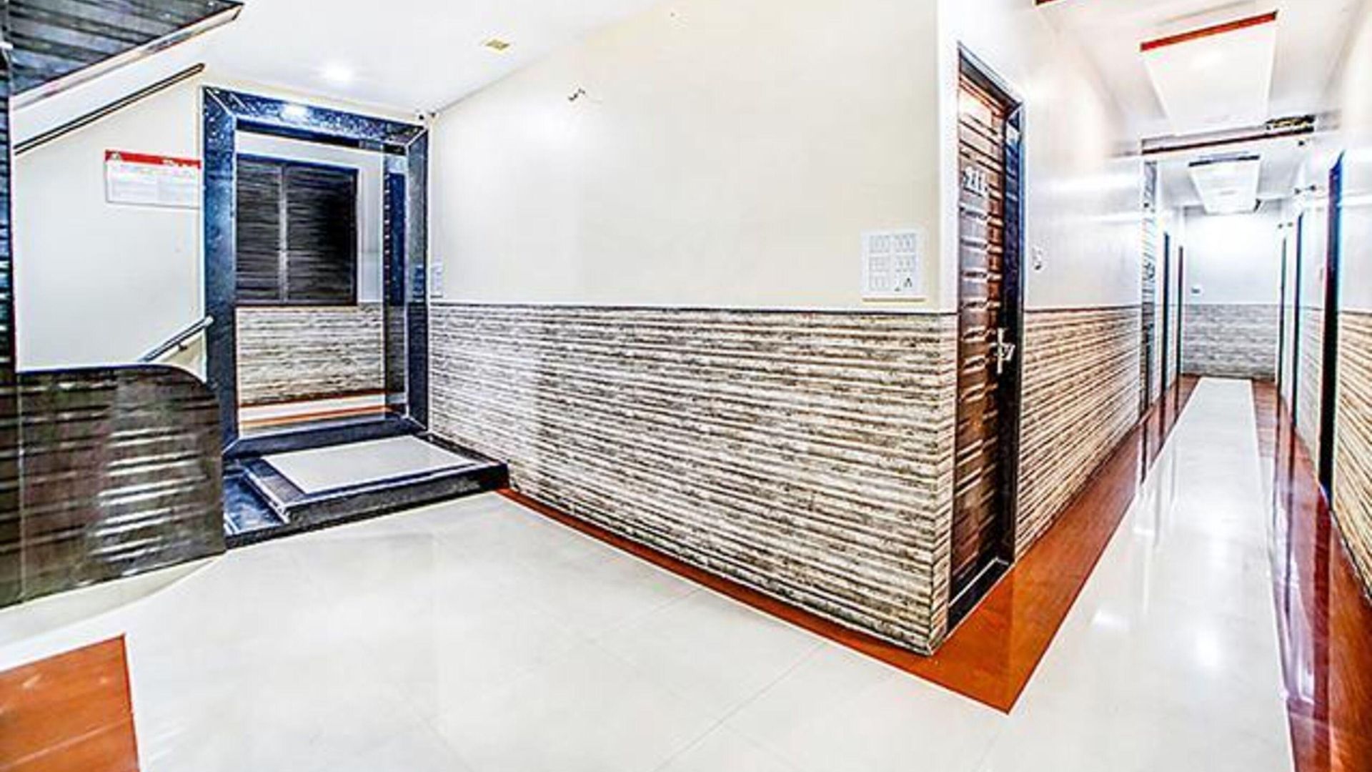 Fabhotel The Adore Palace 3* Mumbai