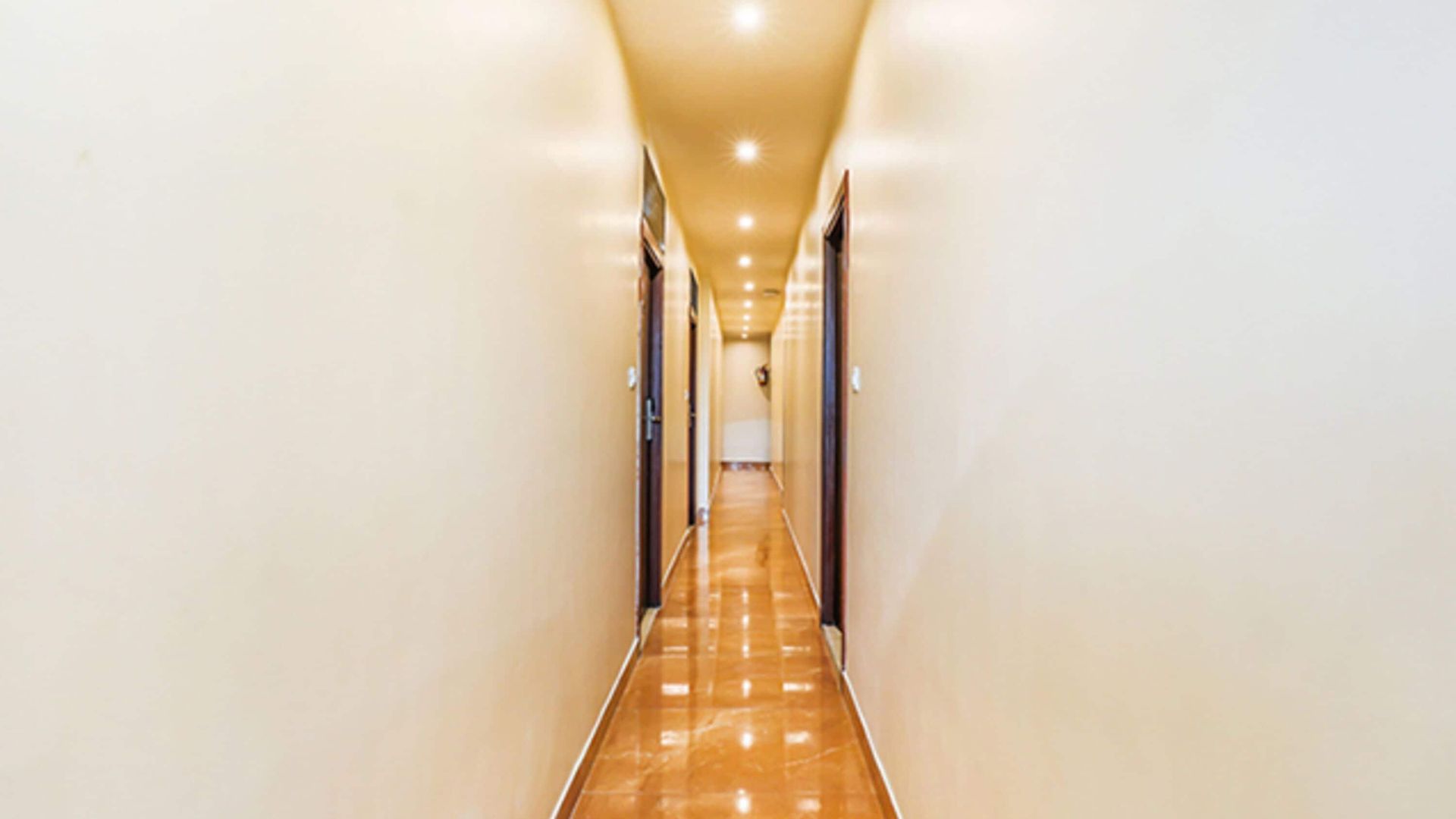 Fabhotel Liwa International - Nr International Airport 3* Mumbai