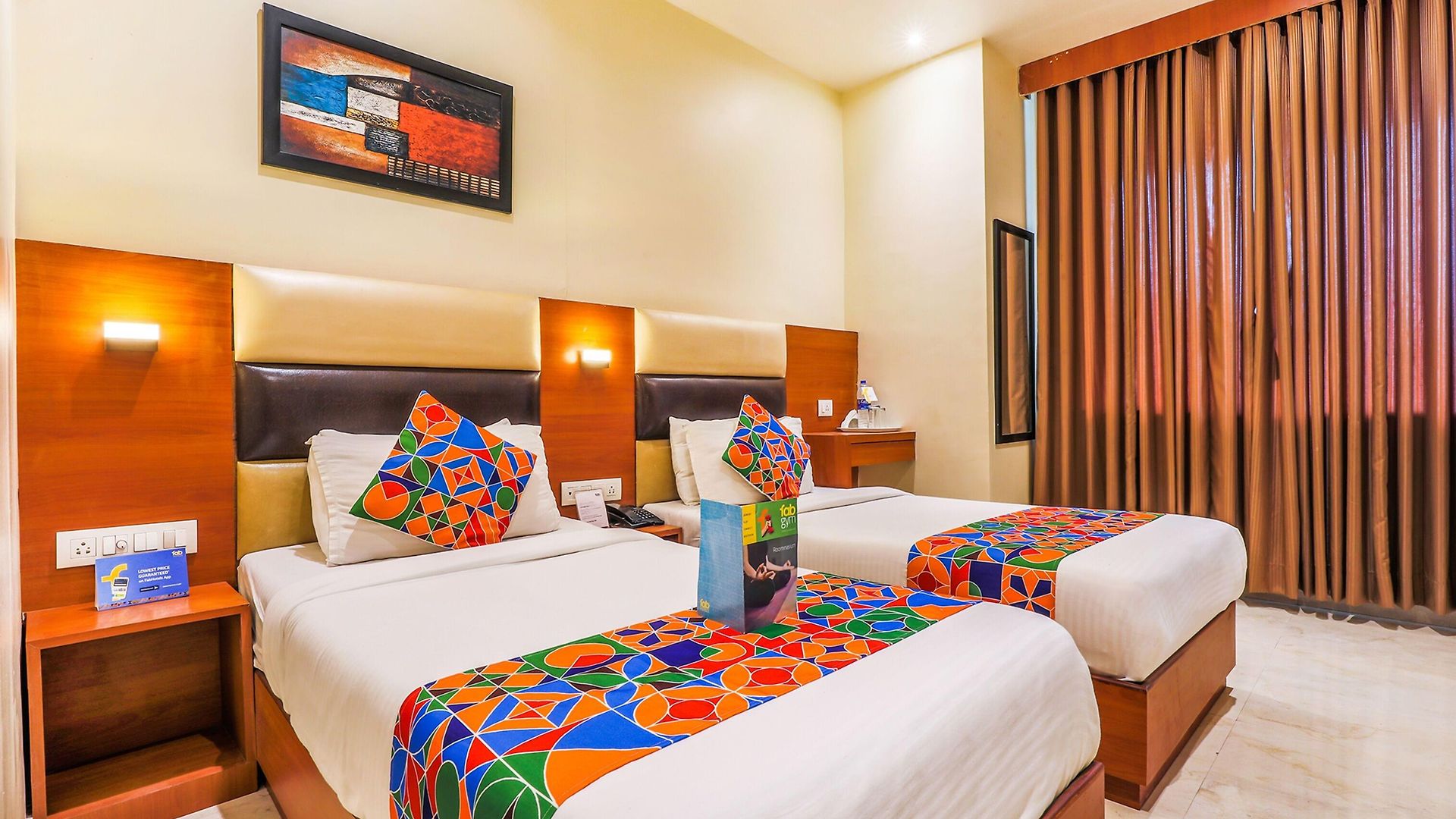 Hotel Fabhotel Liwa International - Nr International Airport