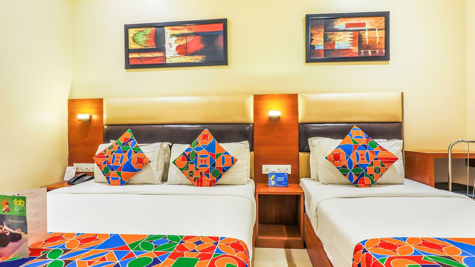 Fabhotel Liwa International - Nr International Airport Hotel Mumbai