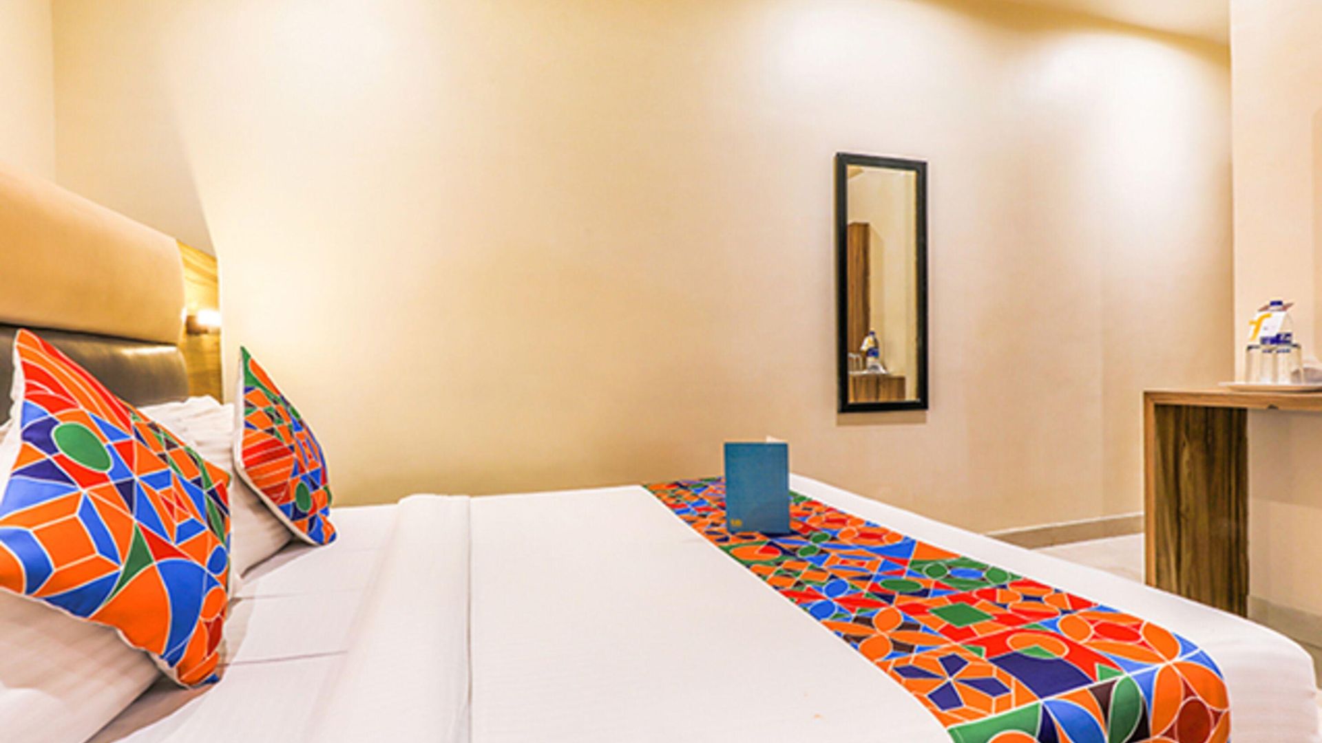 Fabhotel Liwa International - Nr International Airport Hotel