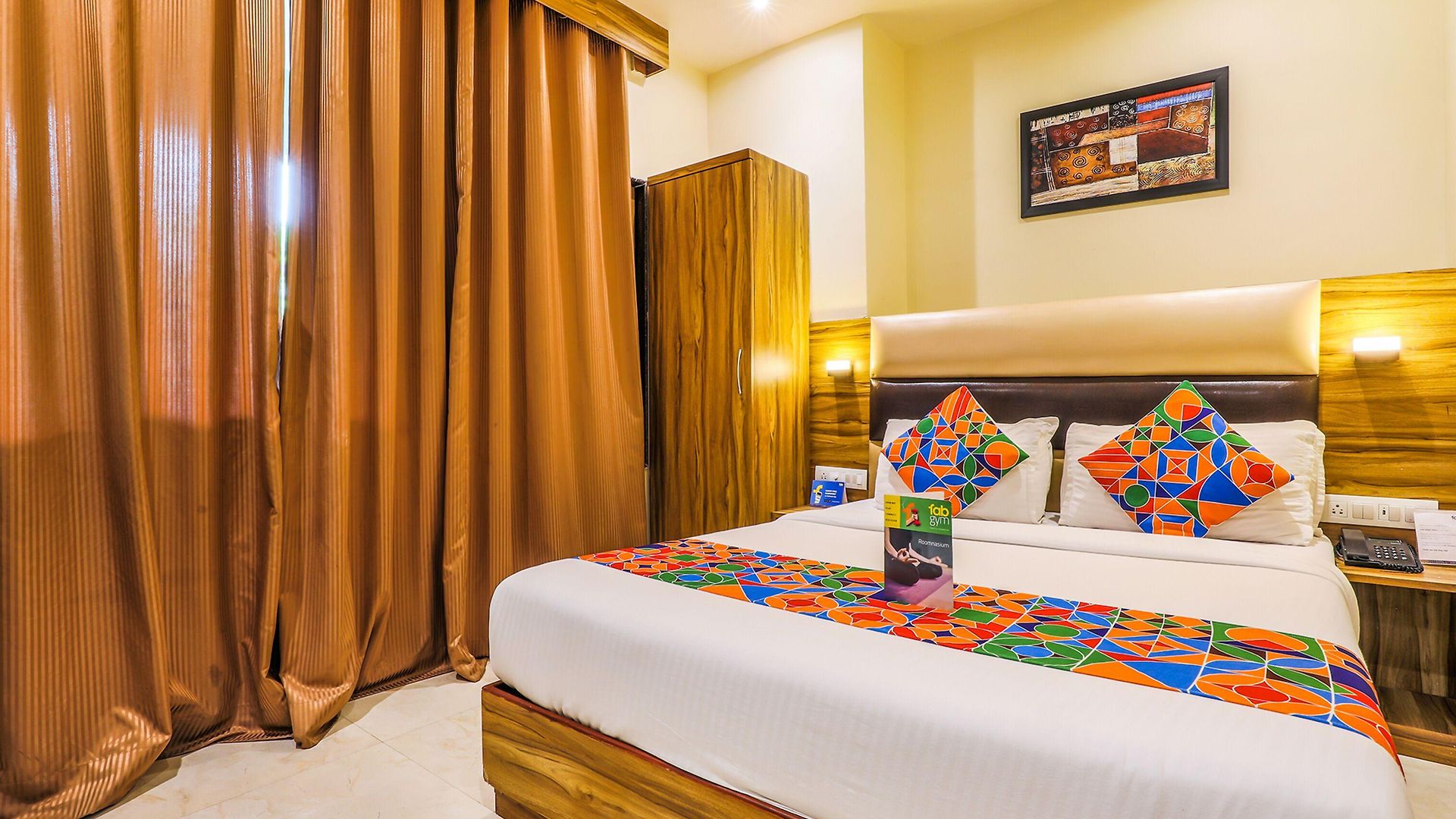 Hotel Fabhotel Liwa International - Nr International Airport Mumbai