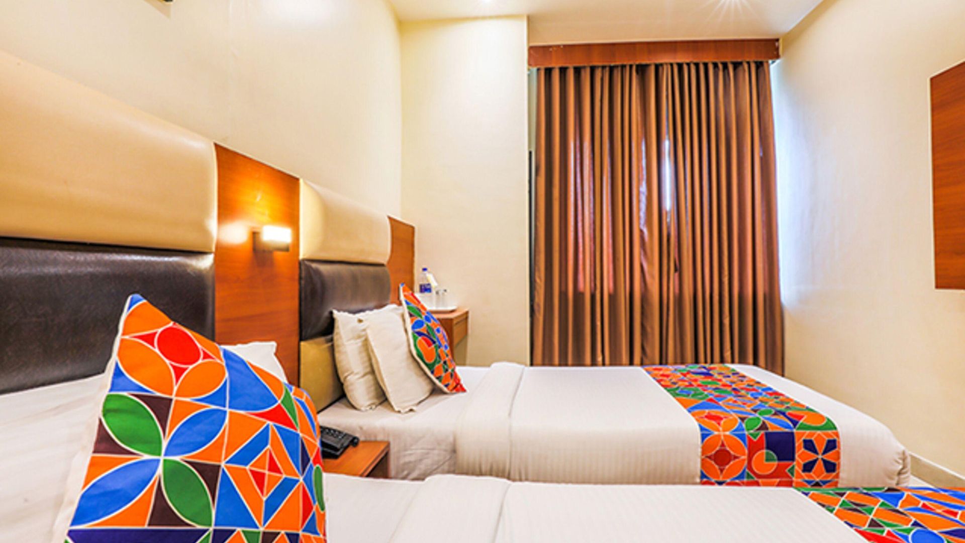 Fabhotel Liwa International - Nr International Airport