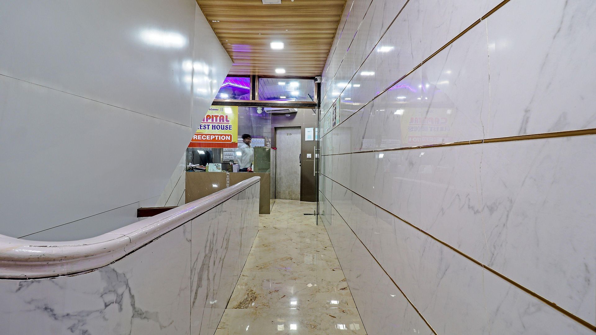 Oyo 72150 Capital Hotel 3*