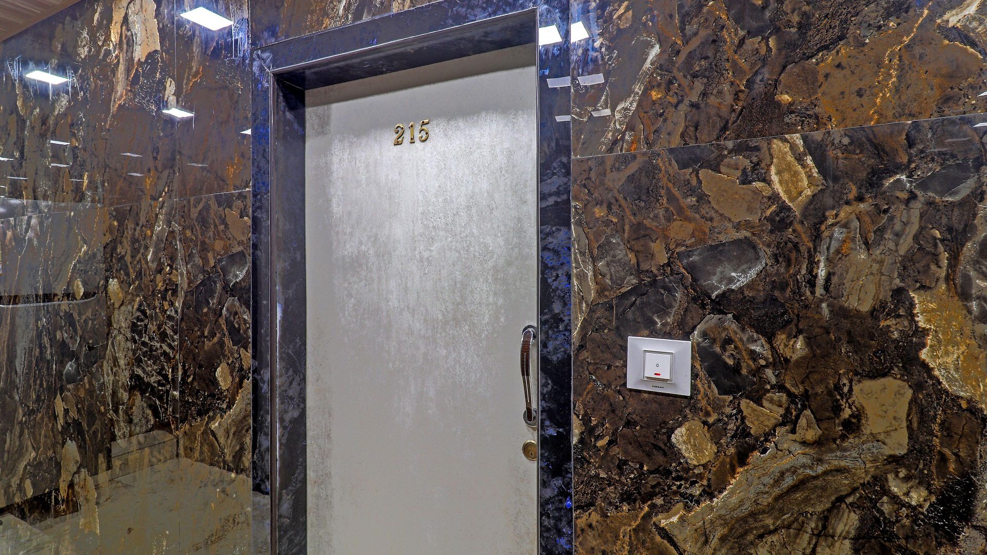 Hotel Oyo 72150 Capital 3*