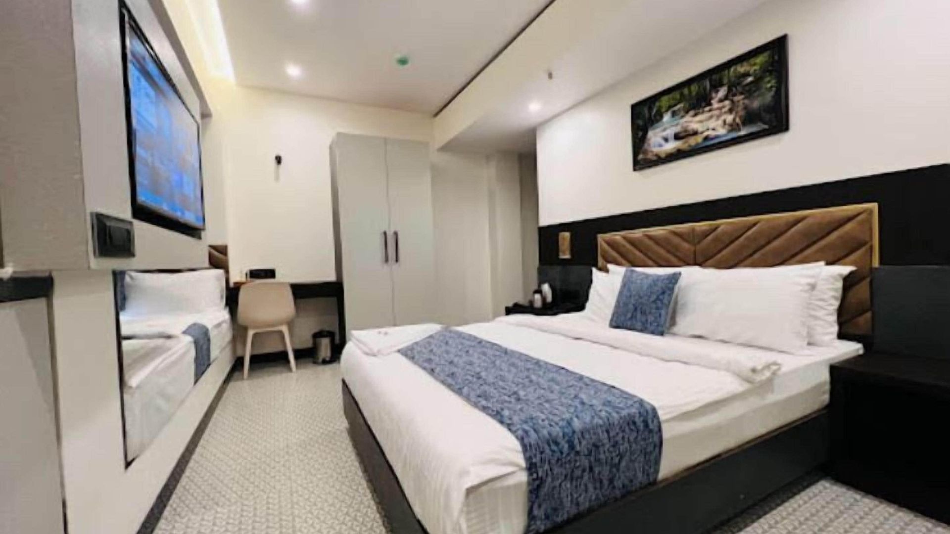 Rich 3* Mumbai