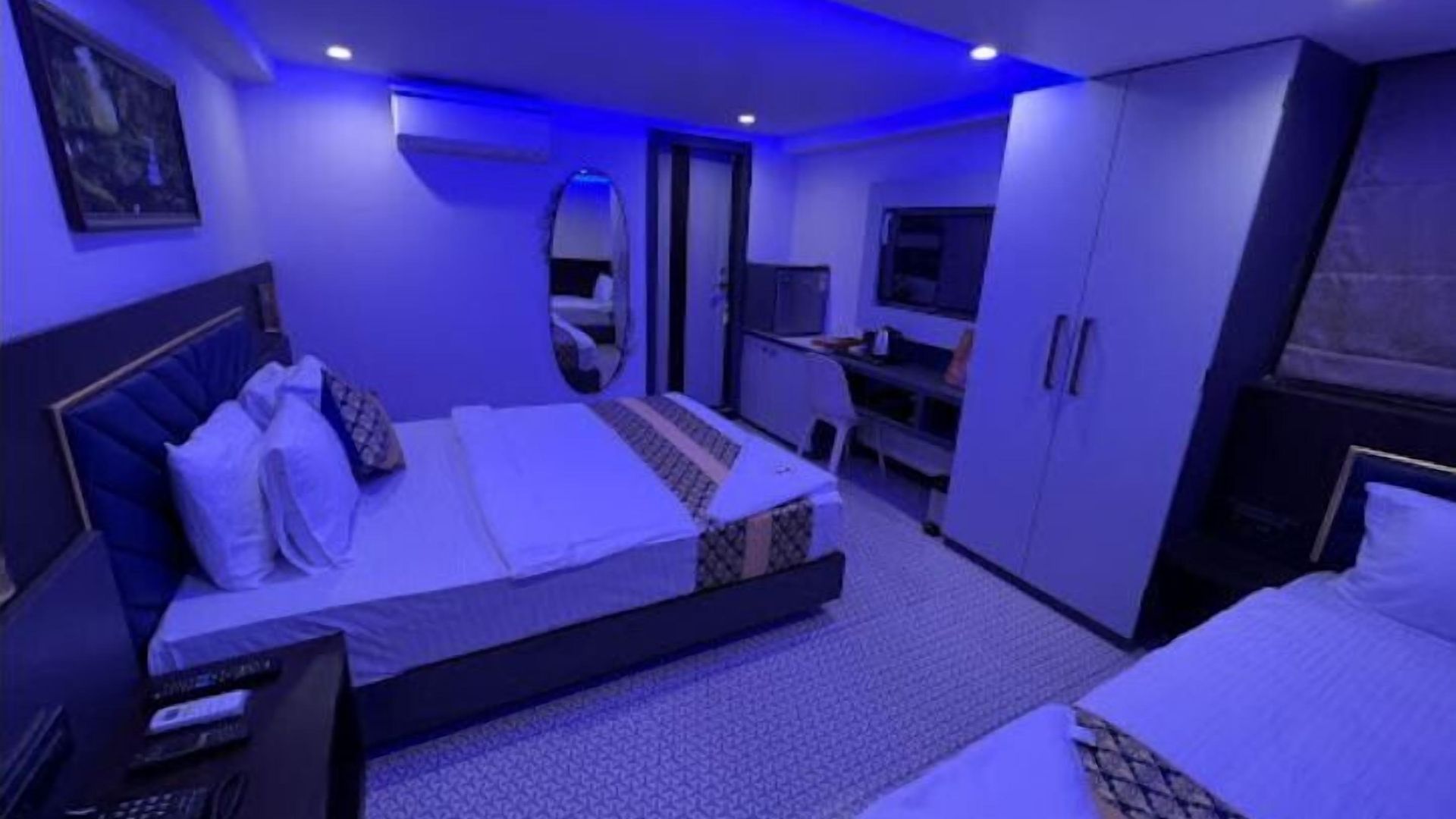 Rich Hotel Mumbai