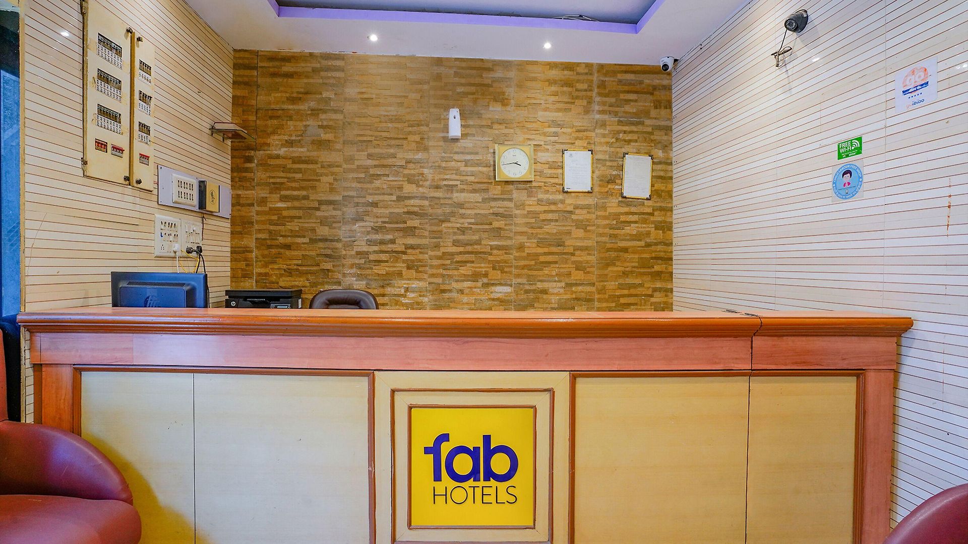 Fabexpress New Deepak - Nr & Csmt Station Hotel