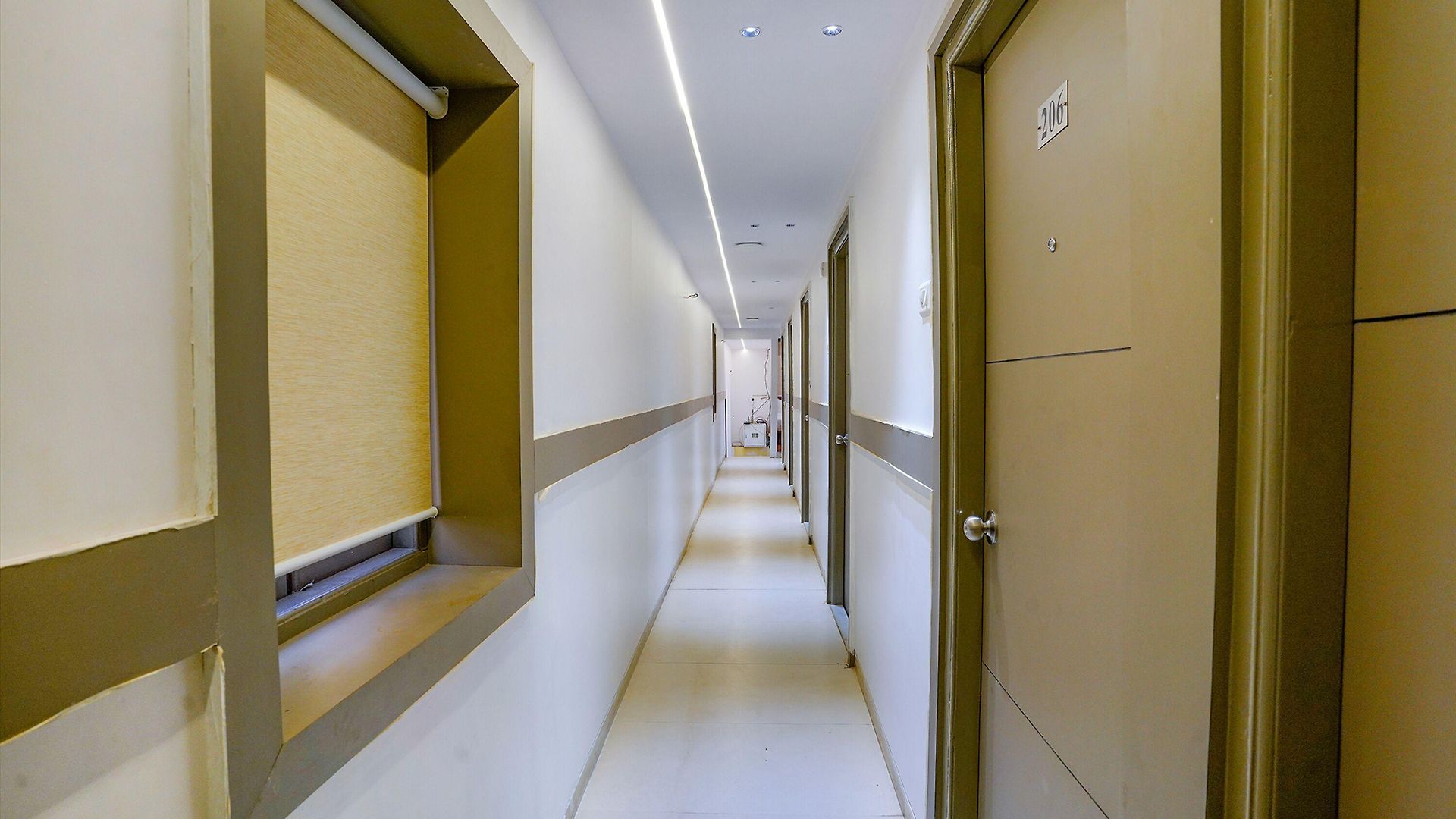Fabexpress New Deepak - Nr & Csmt Station Hotel