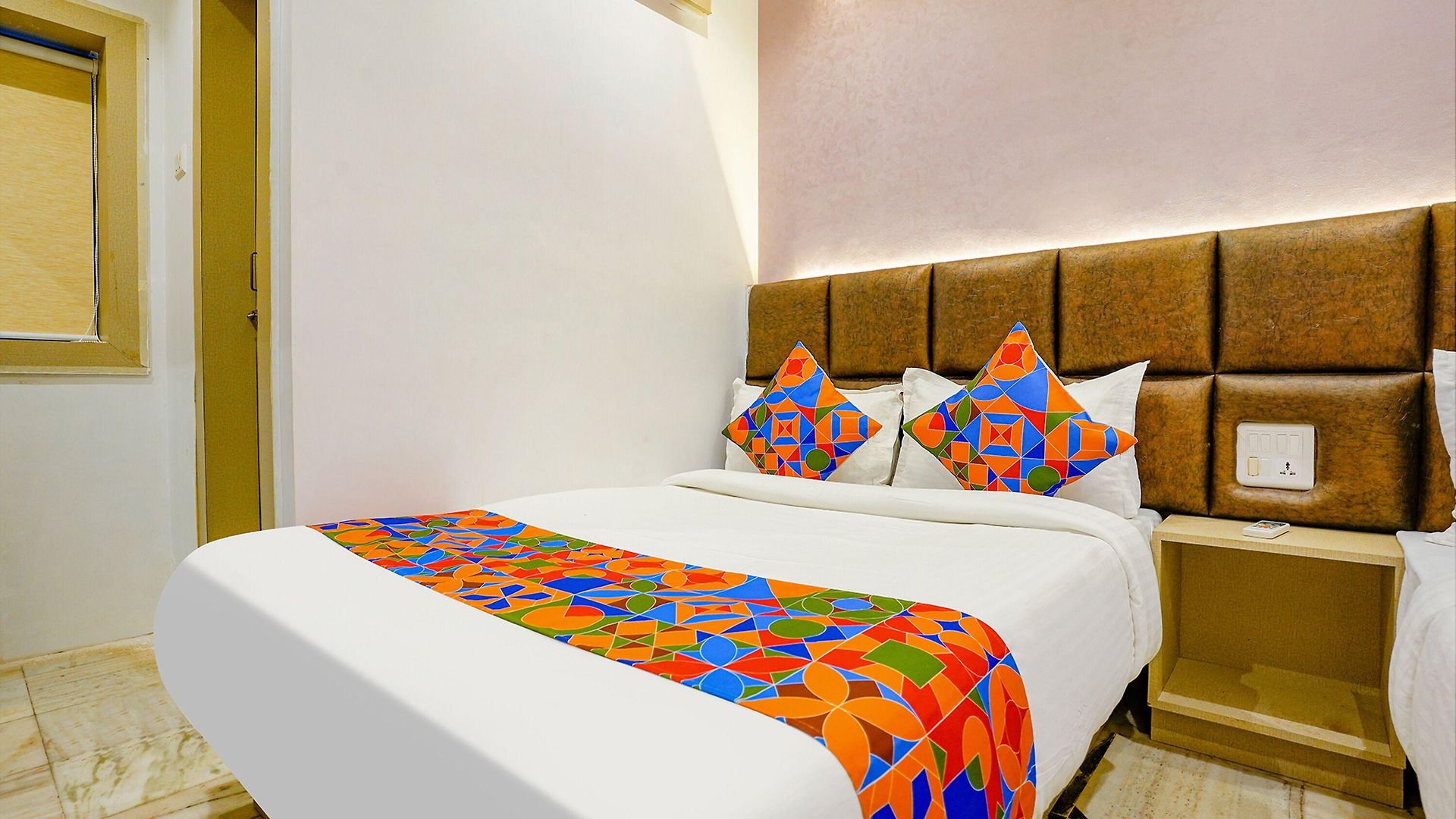 Hotel Fabexpress New Deepak - Nr & Csmt Station 2*