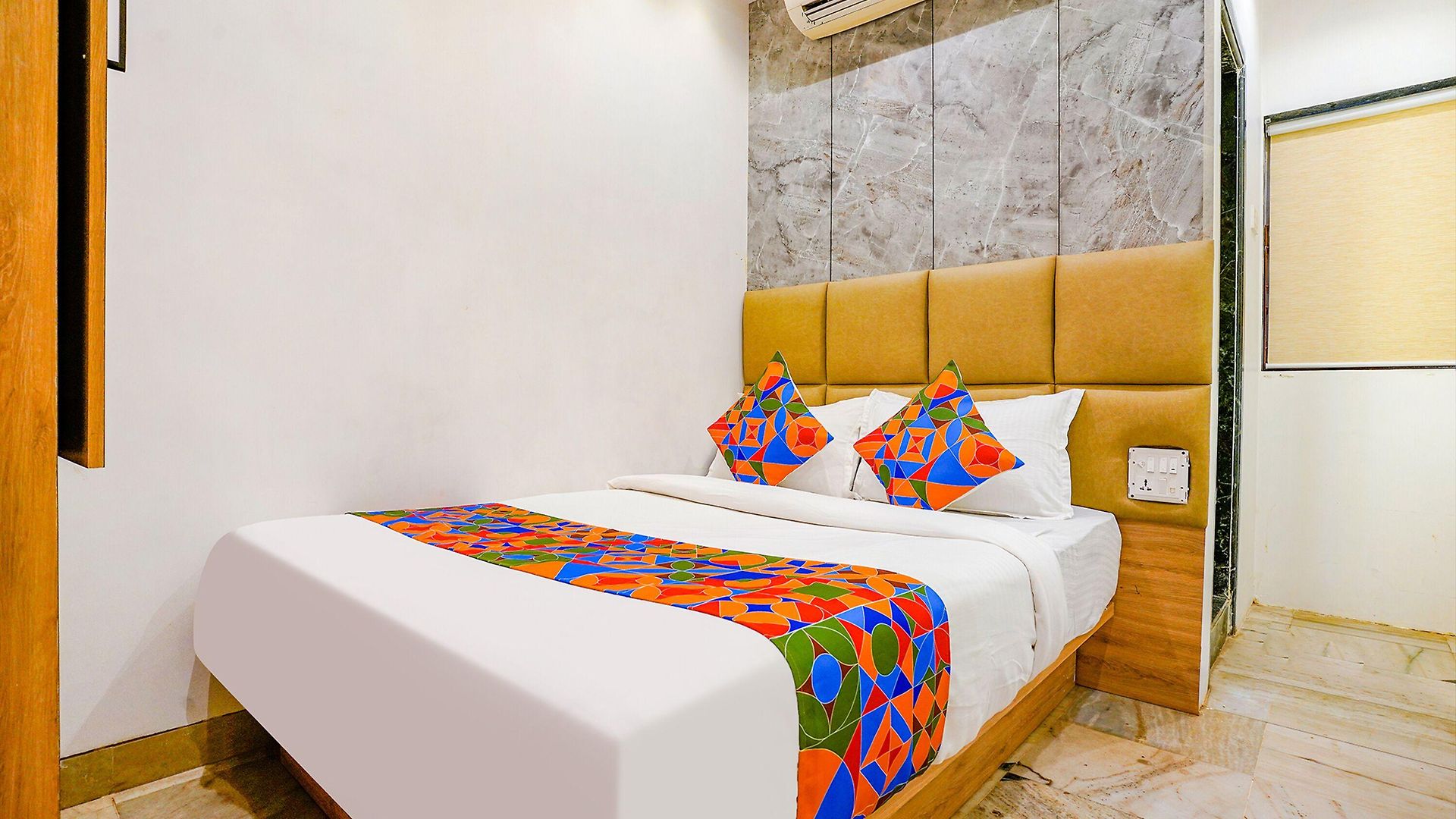 Hotel Fabexpress New Deepak - Nr & Csmt Station