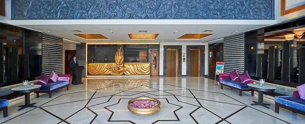 Muza Hotel 4*