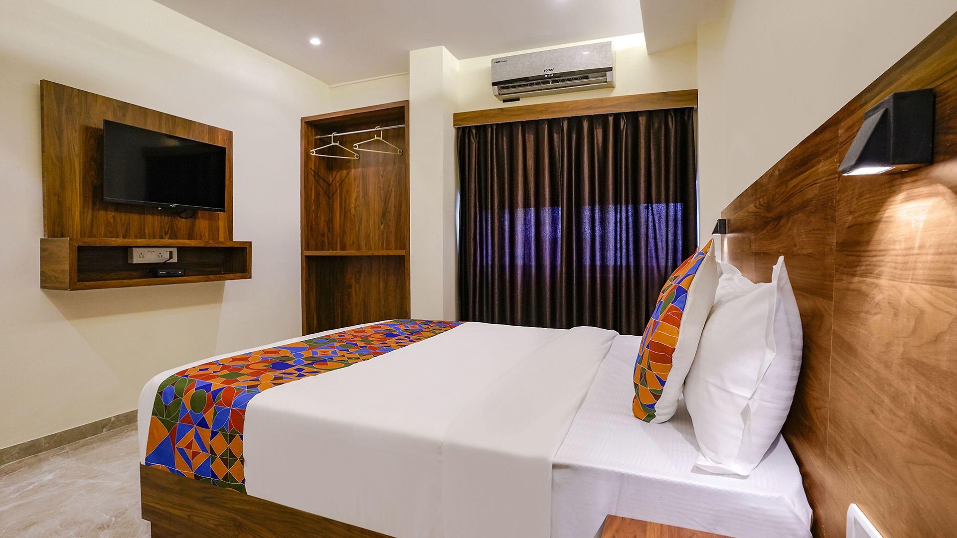 Hotel Via Antlers Mumbai
