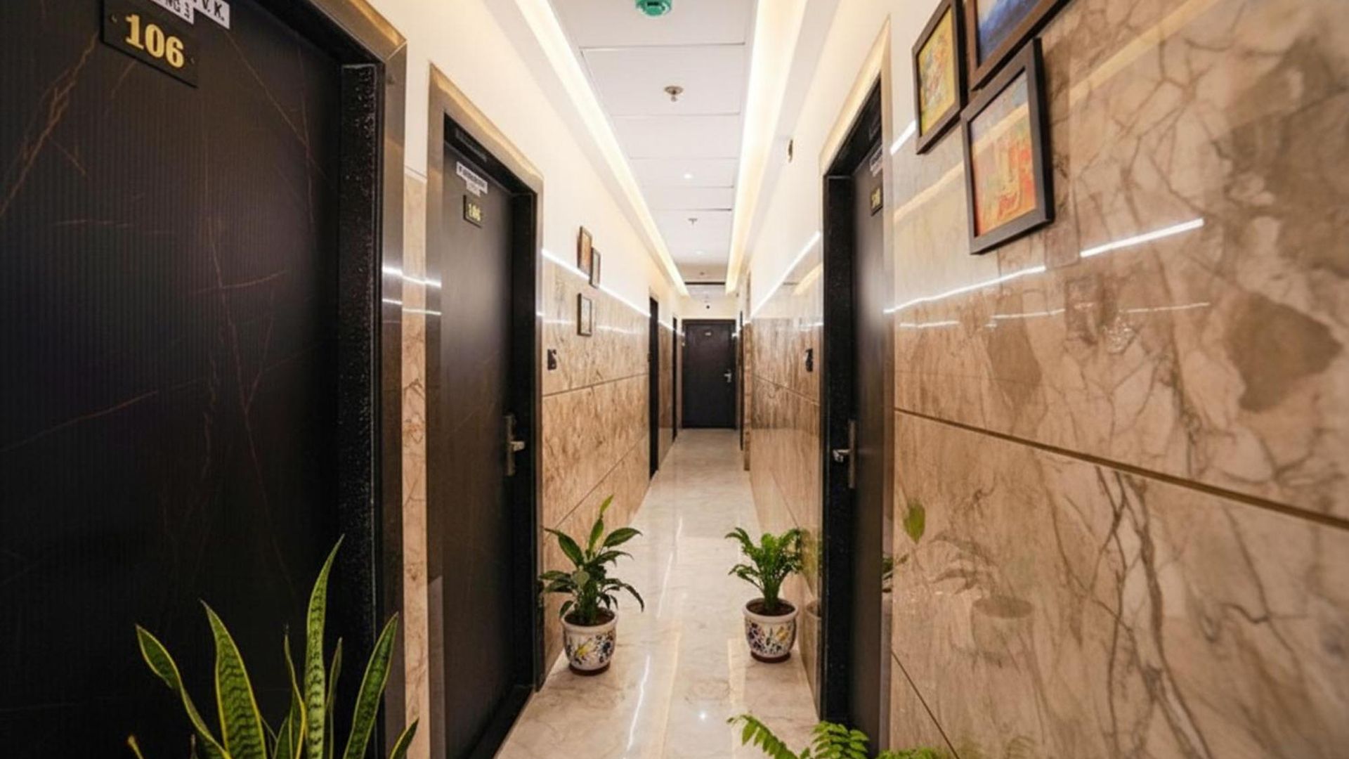 Fabhotel Well Back 3*