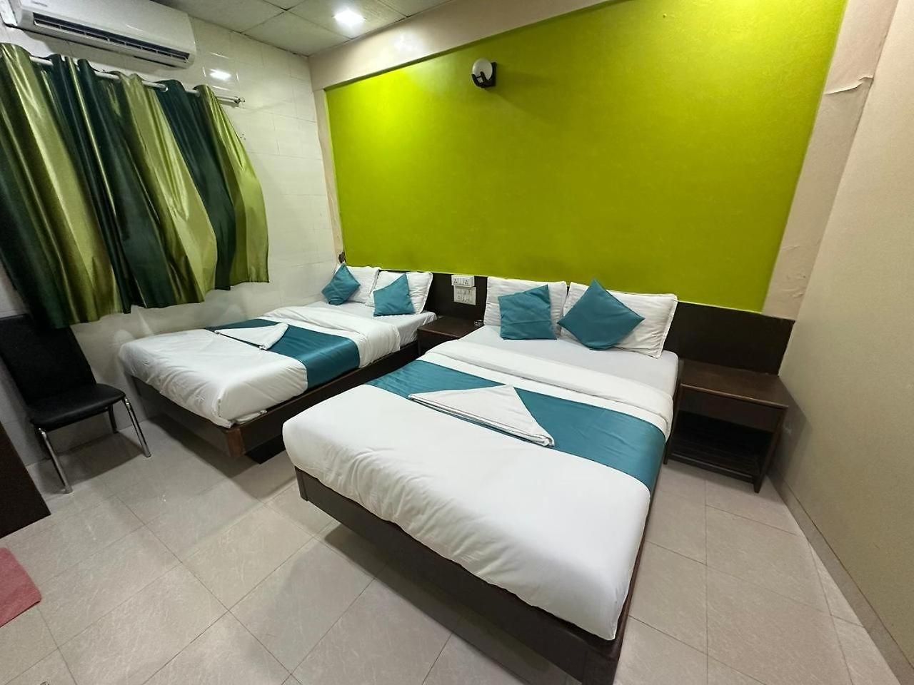 Metro Plaza Near Barc Mumbai