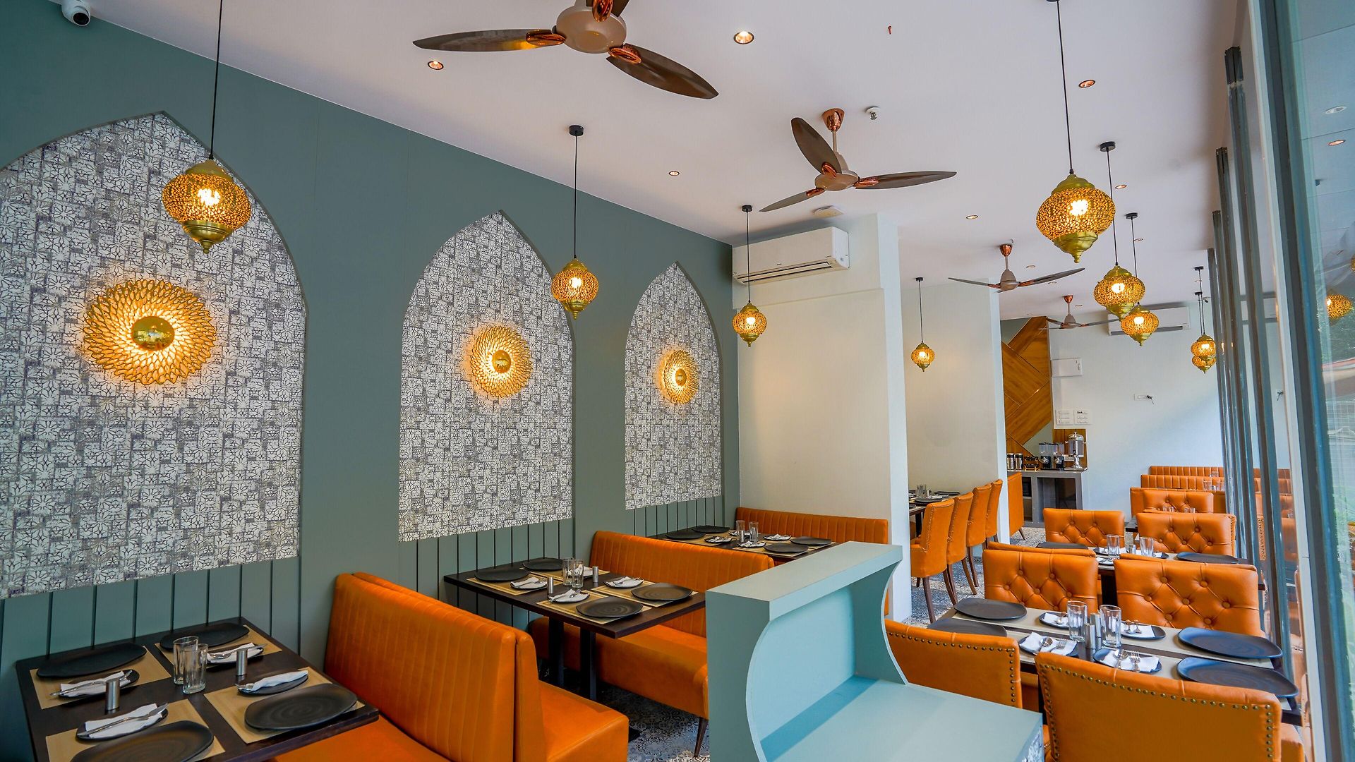Apex Beacon Hotel, 3*