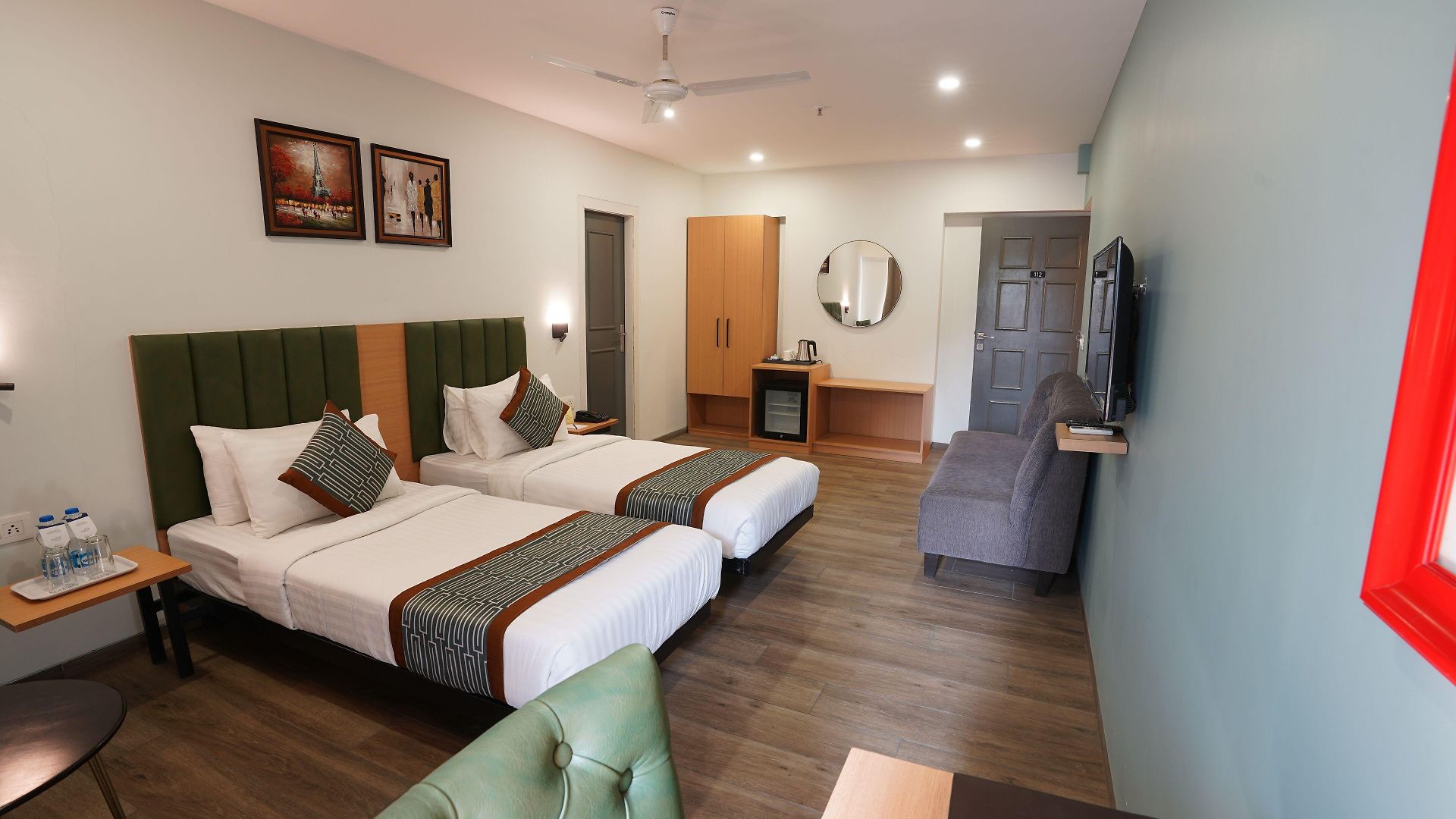 Apex Beacon Hotel, 3*